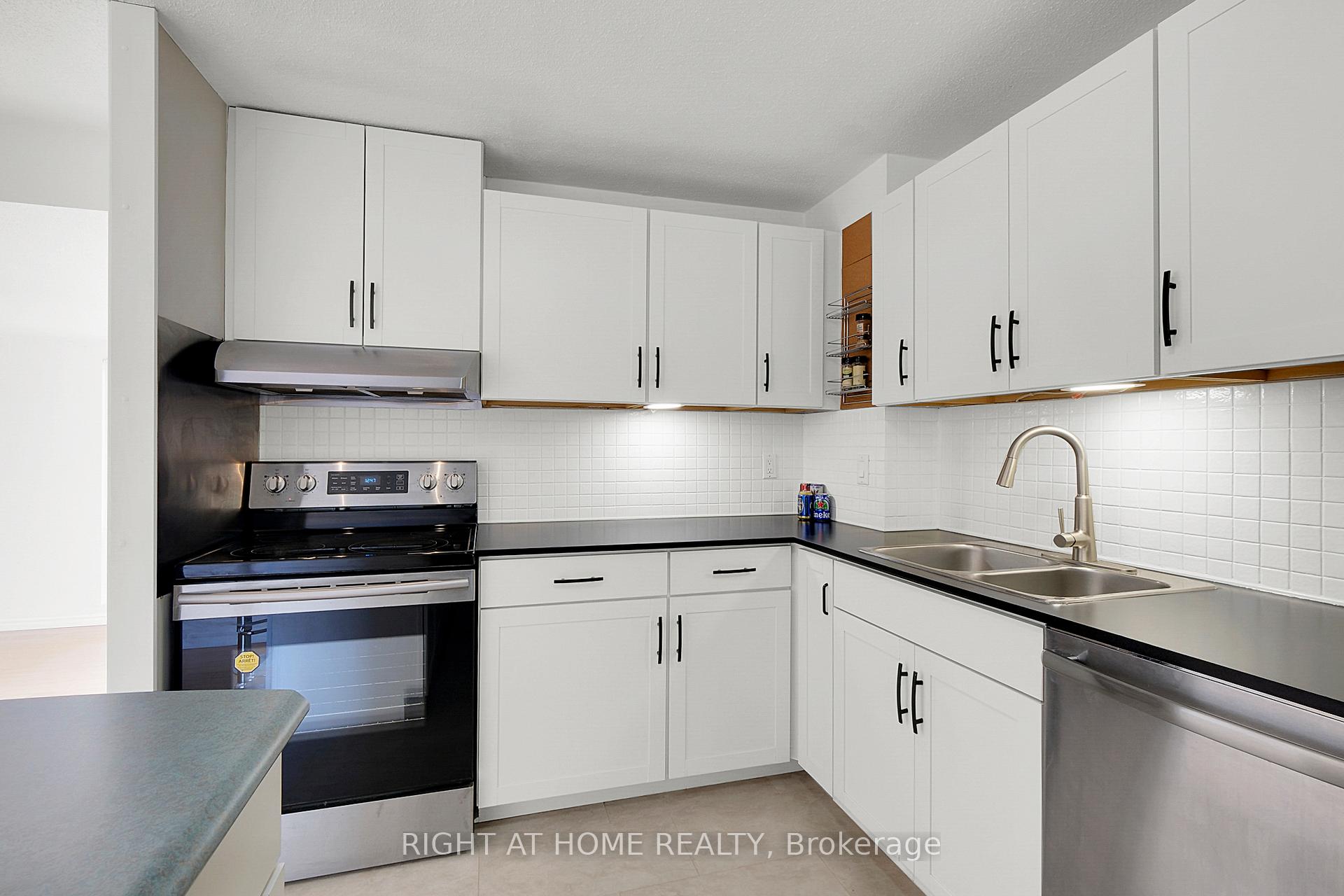 Photo 15 of Unit 705, 1599 Lassiter Terrace, Ottawa, Beaconwood — HOMEH