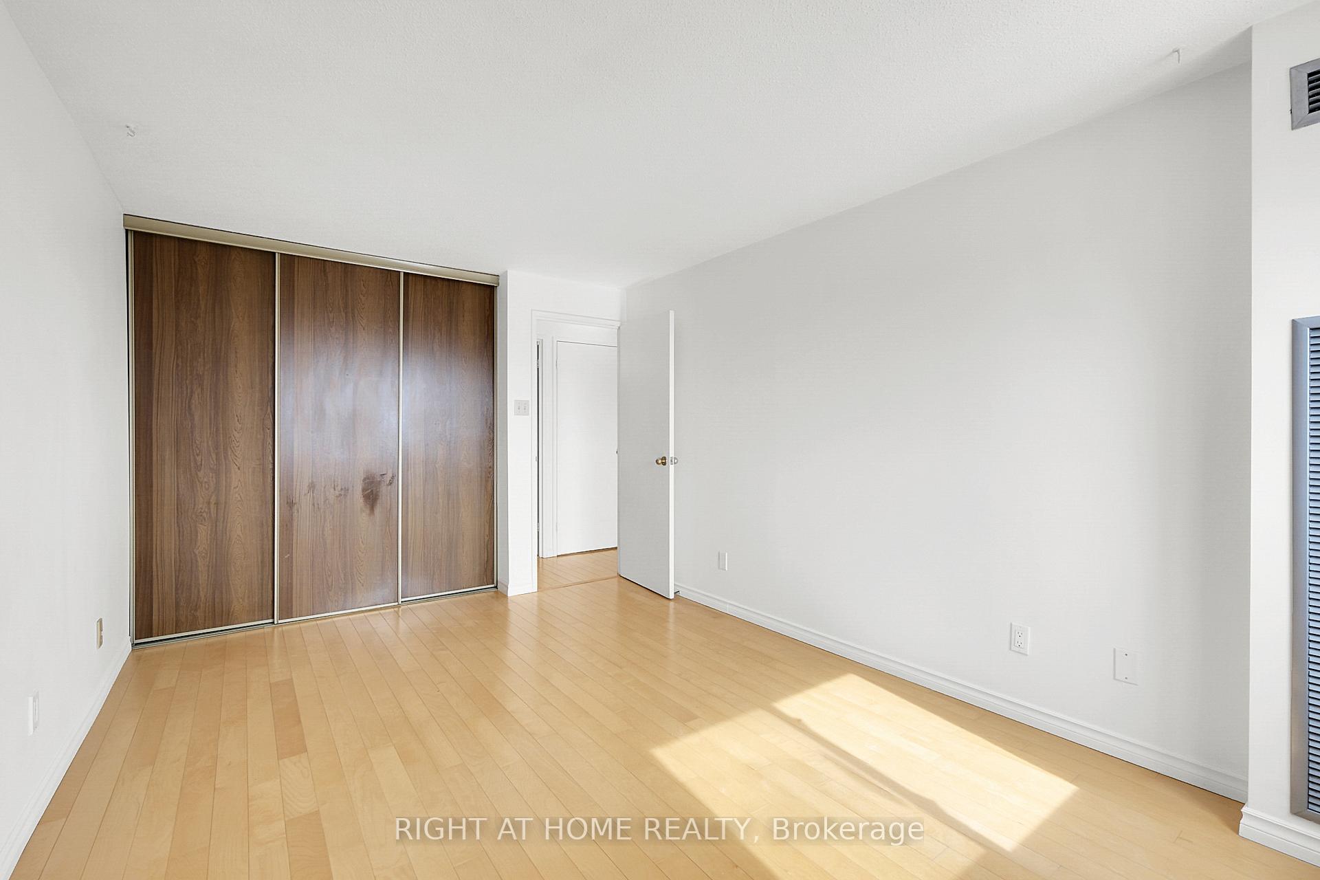 Photo 28 of Unit 705, 1599 Lassiter Terrace, Ottawa, Beaconwood — HOMEH