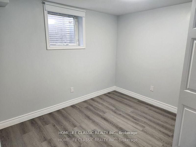 Photo 8 of 73 Hawkins Crescent, Ajax, South West — HOMEH