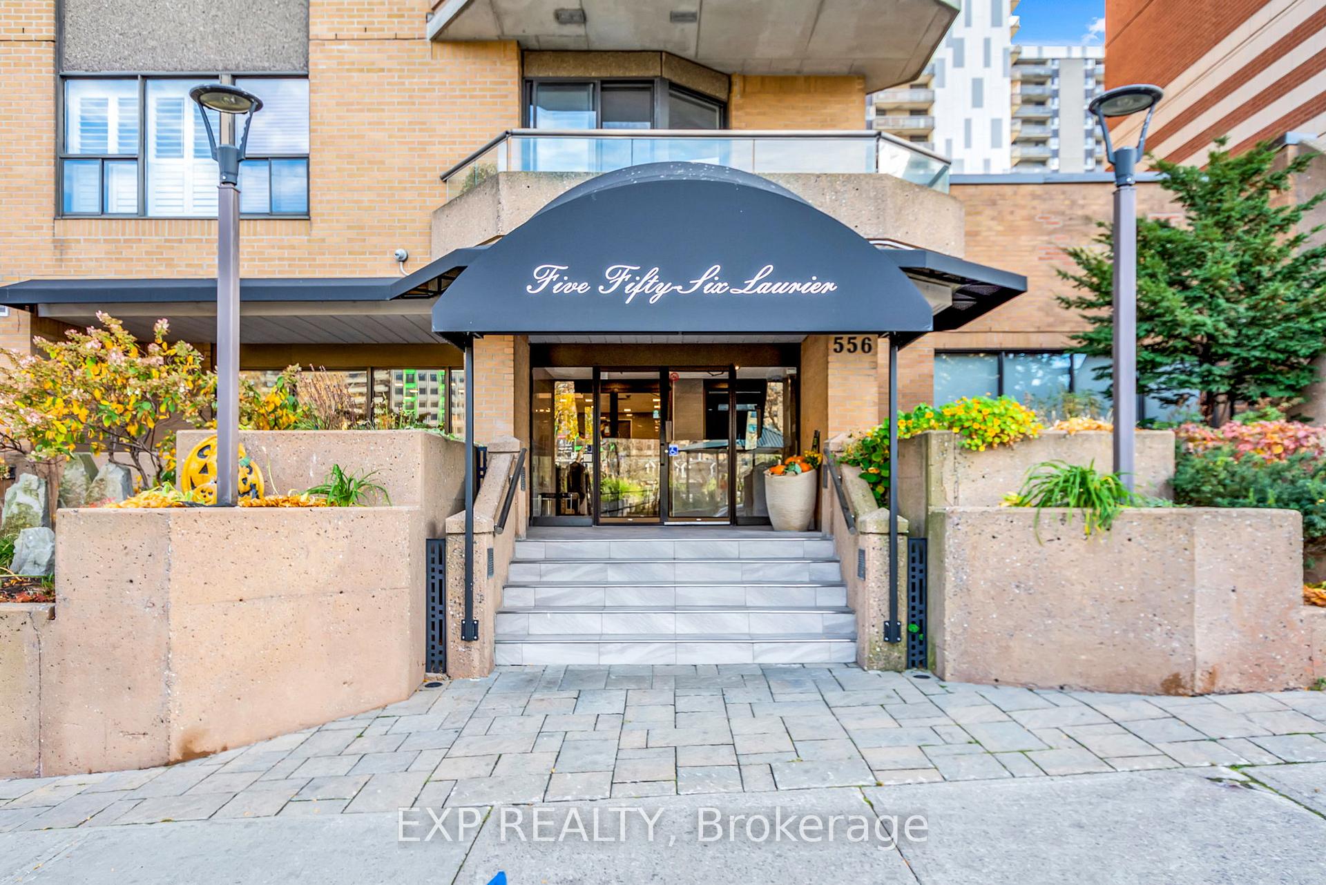 Photo 2 of Unit 704, 556 Laurier Avenue, Ottawa, Ottawa Centre — HOMEH