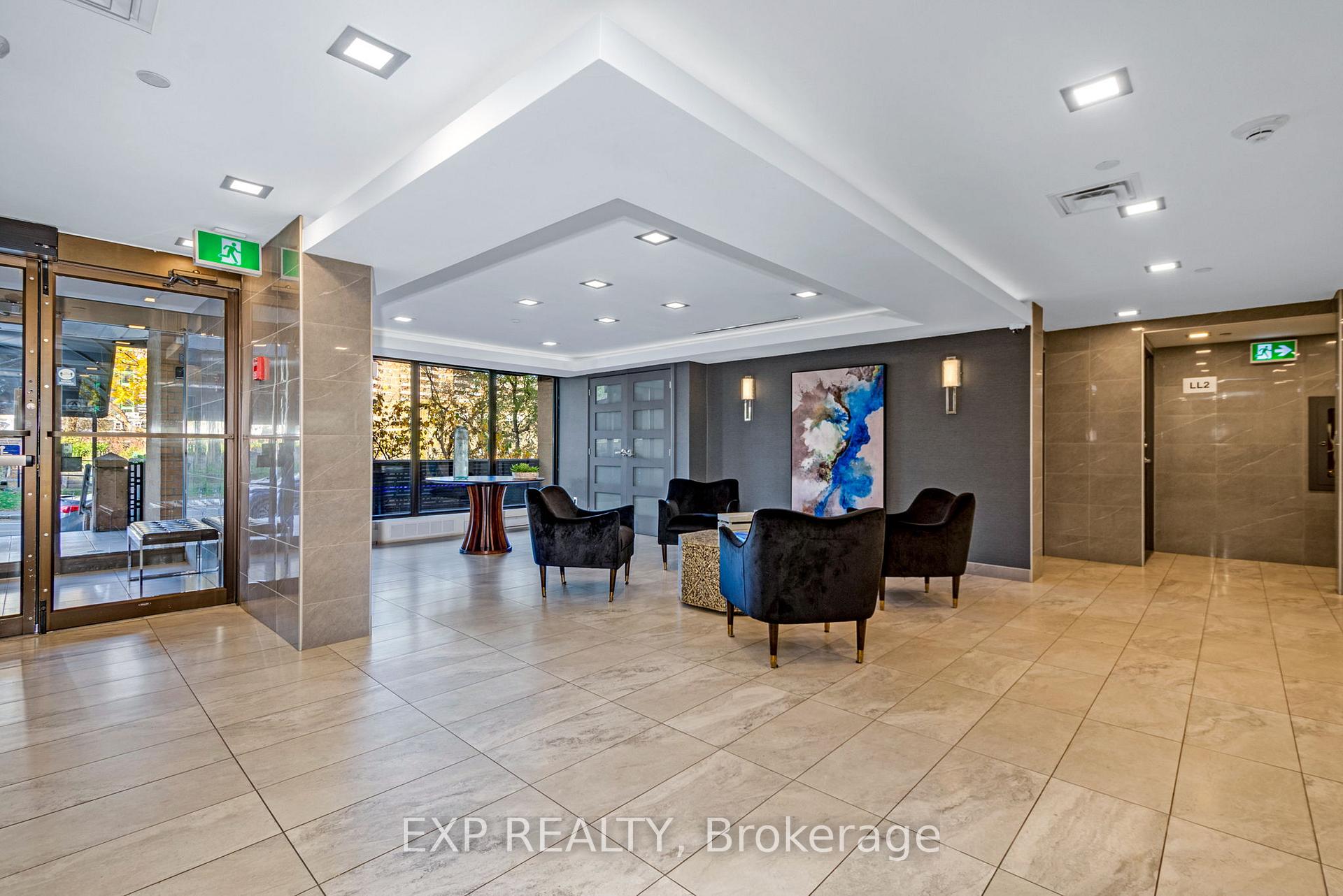 Photo 3 of Unit 704, 556 Laurier Avenue, Ottawa, Ottawa Centre — HOMEH