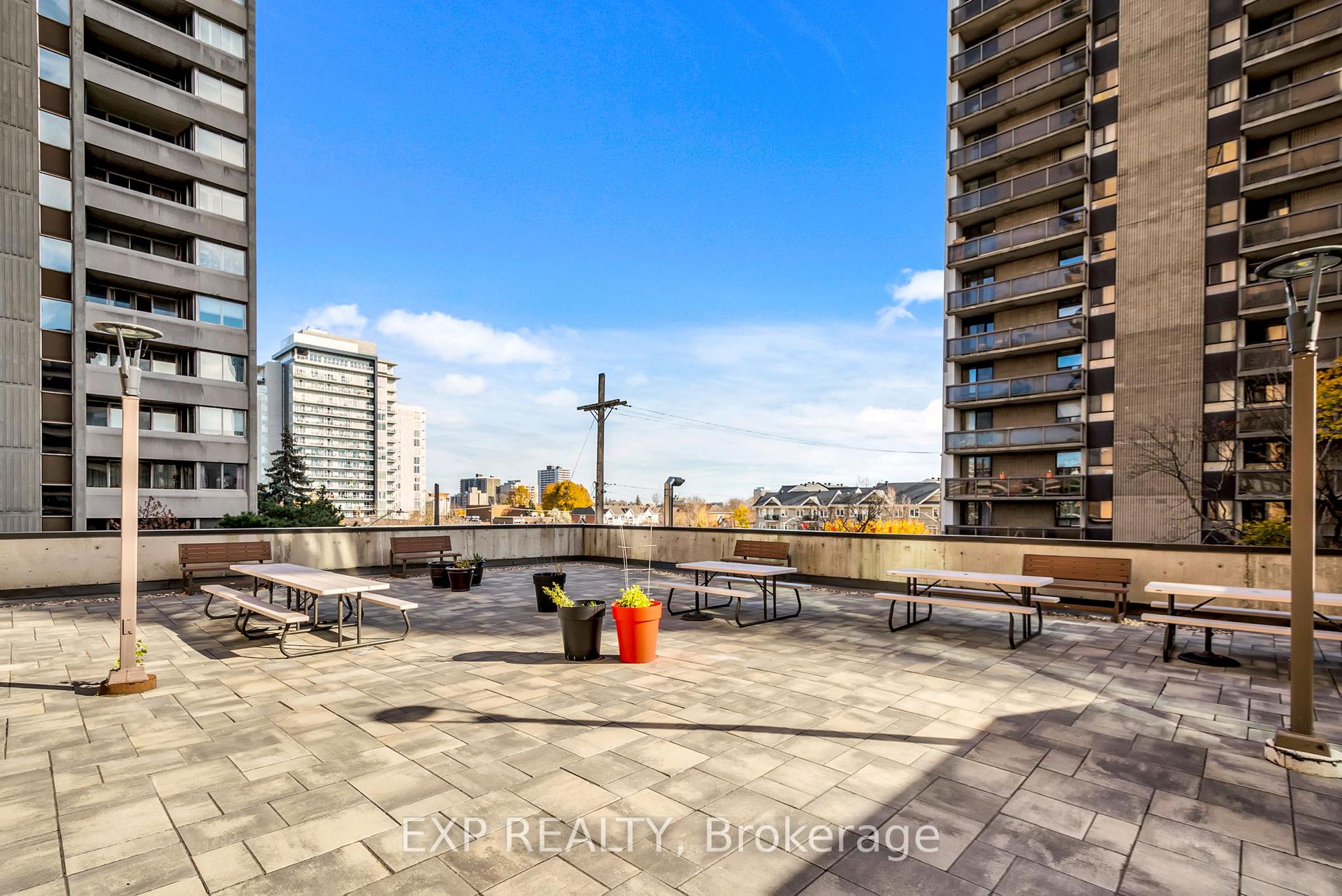Photo 26 of Unit 704, 556 Laurier Avenue, Ottawa, Ottawa Centre — HOMEH