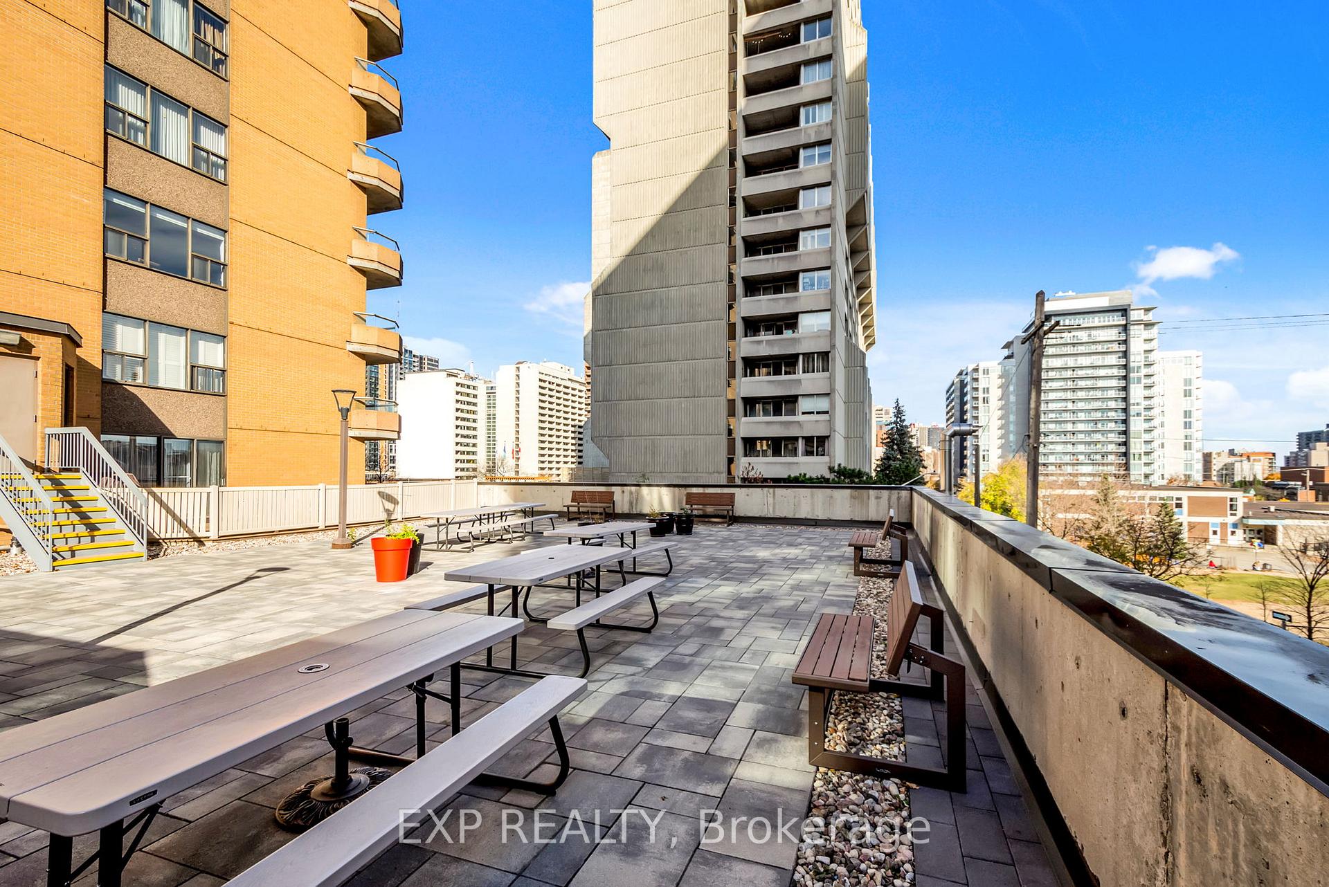Photo 27 of Unit 704, 556 Laurier Avenue, Ottawa, Ottawa Centre — HOMEH