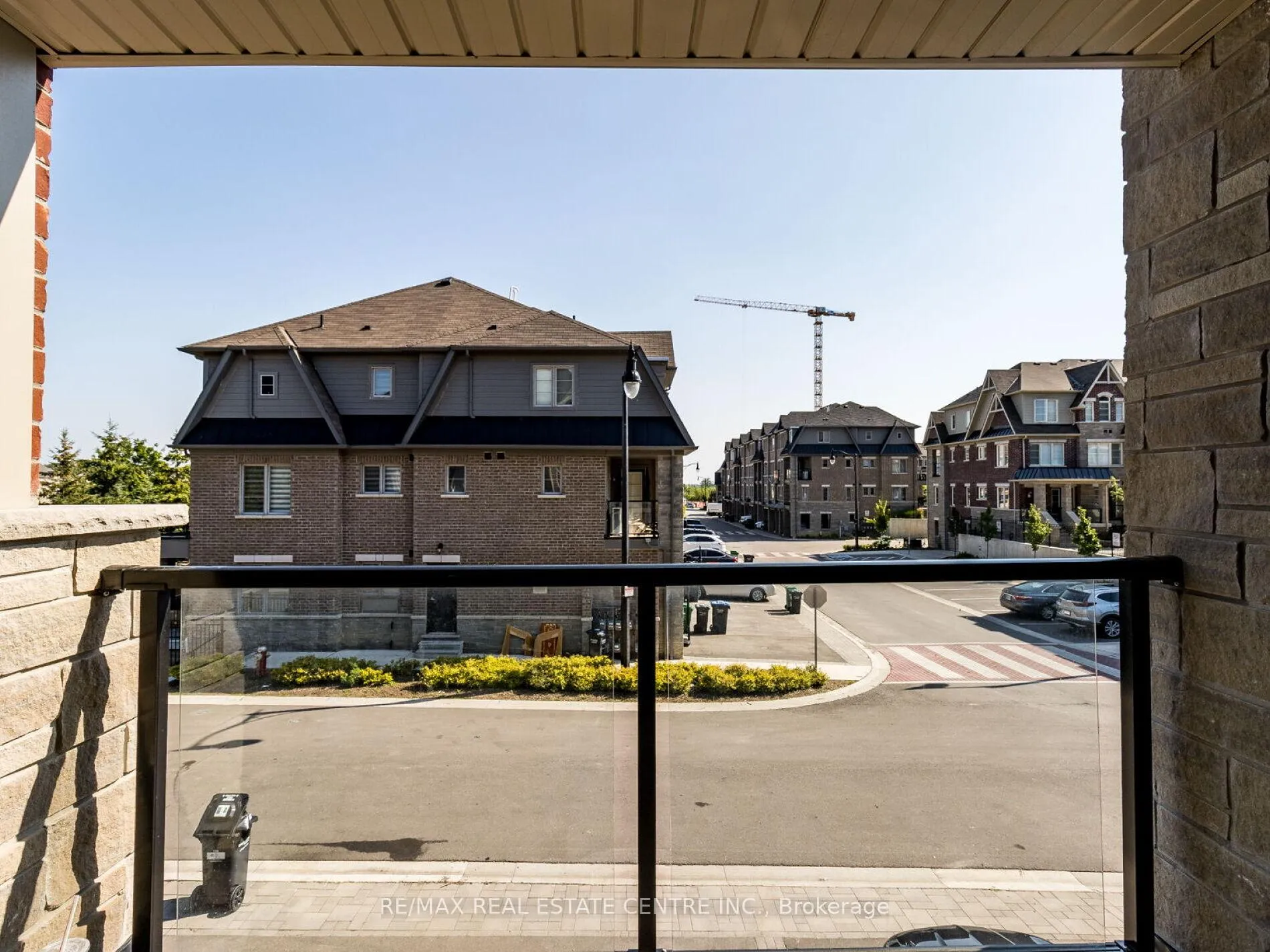 Photo 15 of Unit 09, 200 Veterans Drive, Brampton, Northwest Brampton — HOMEH