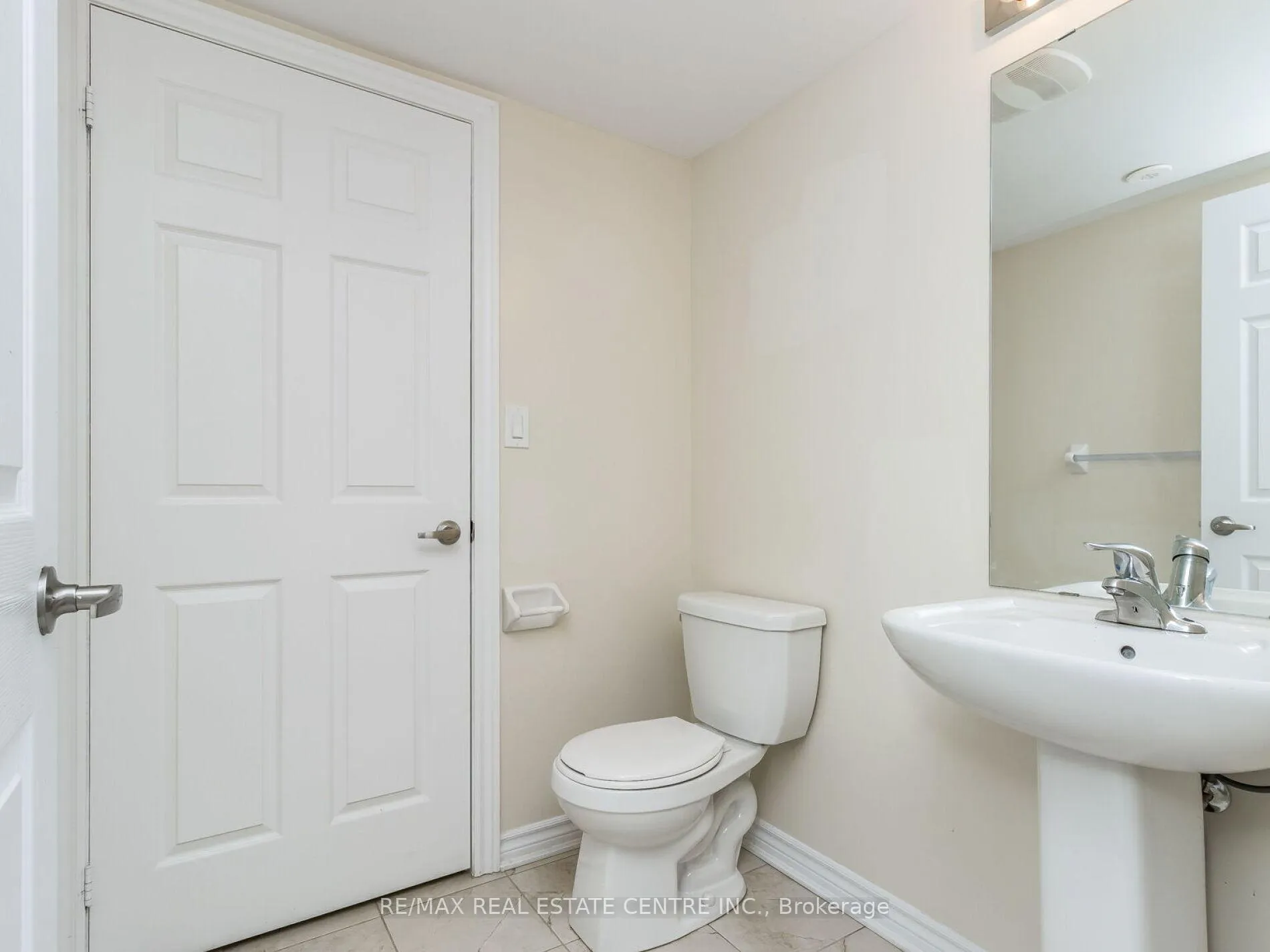 Photo 16 of Unit 09, 200 Veterans Drive, Brampton, Northwest Brampton — HOMEH