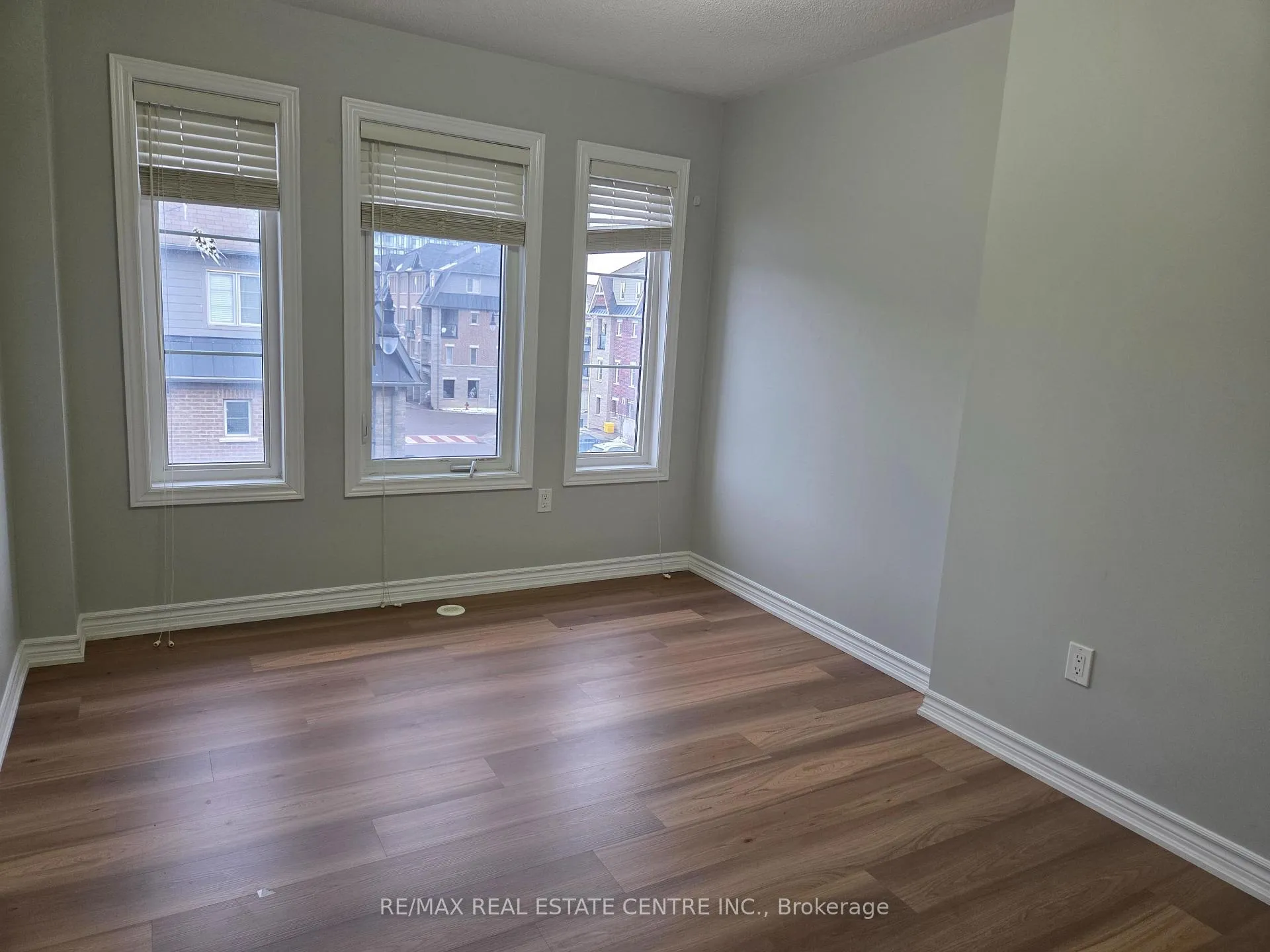 Photo 43 of Unit 09, 200 Veterans Drive, Brampton, Northwest Brampton — HOMEH
