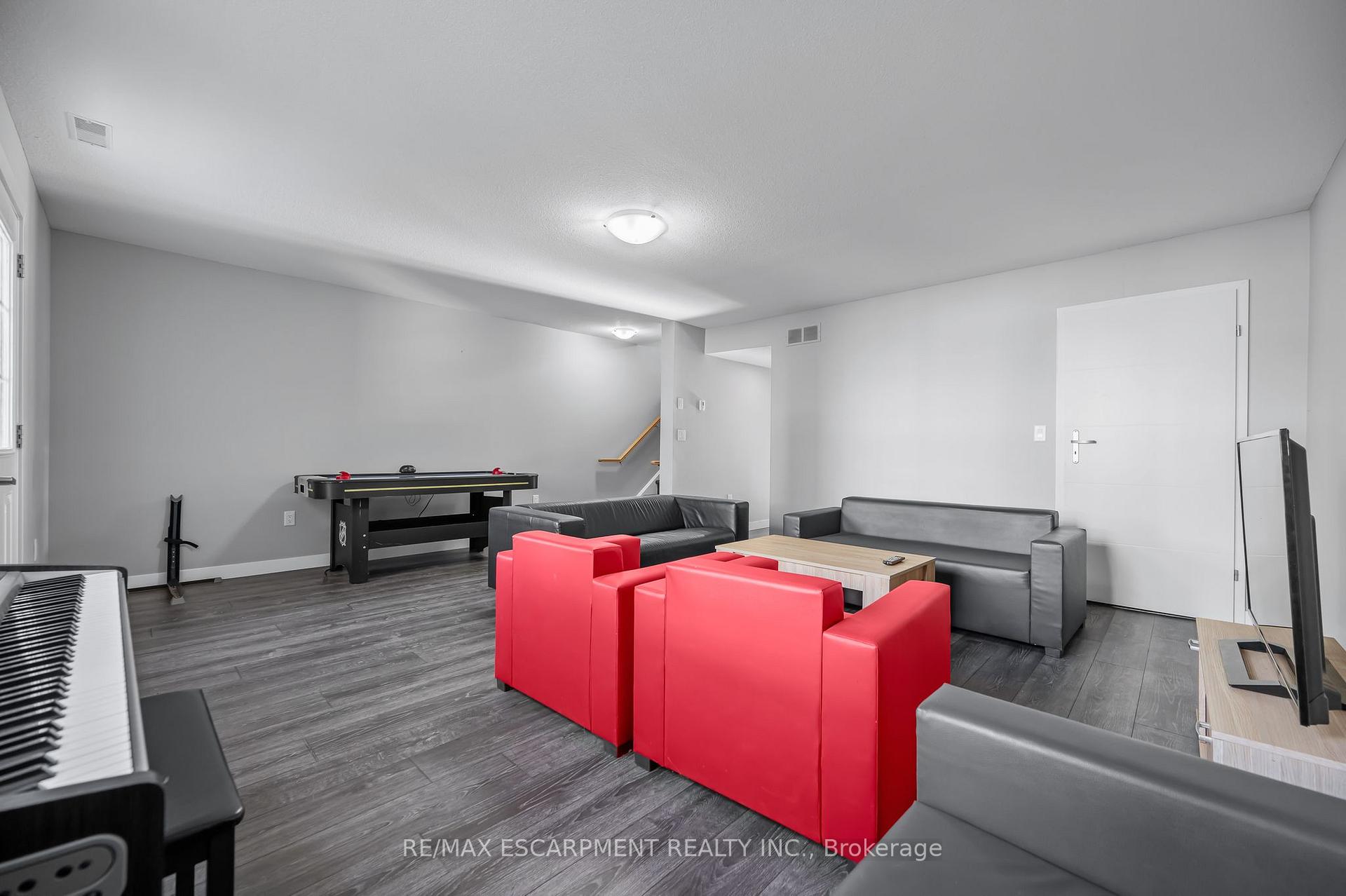 Photo 9 of Unit 212, 338 Albert Street, Waterloo, Lakeshore Village — HOMEH