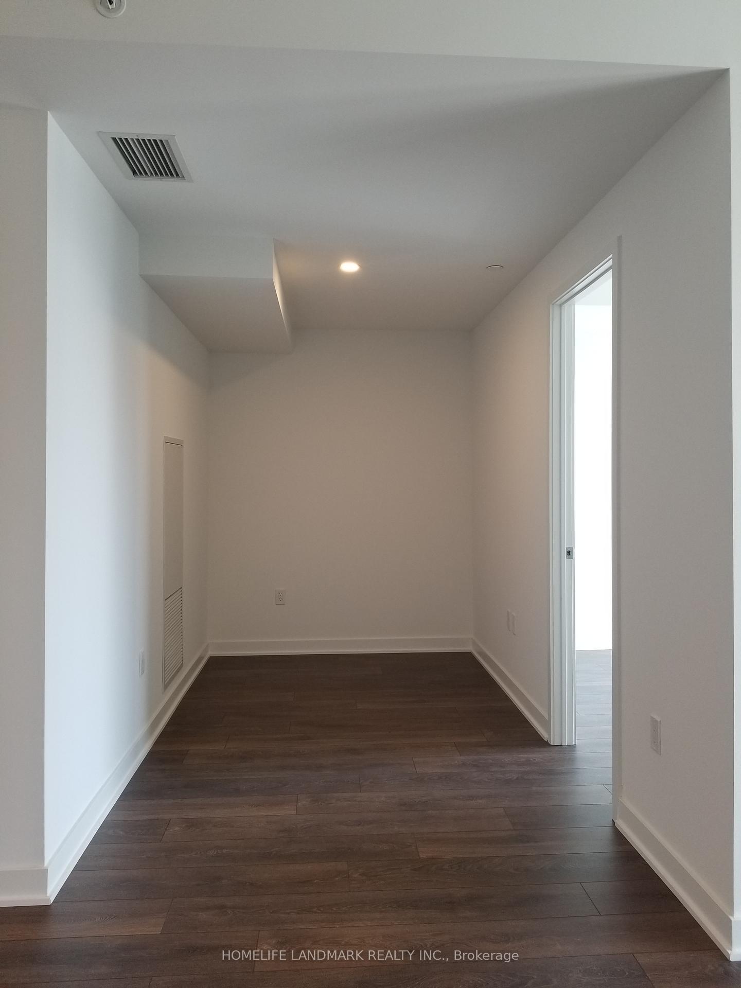 Photo 9 of Unit 3903, 125 Blue Jays Way, Toronto, Waterfront Communities — HOMEH
