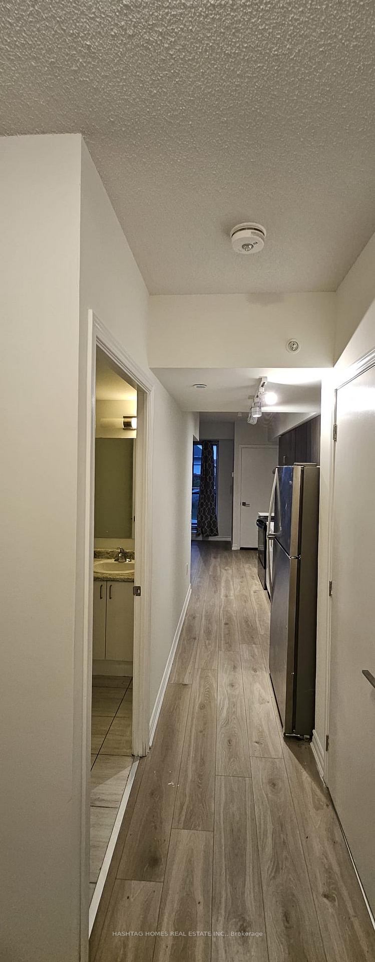 Photo 5 of Unit 111, 1 Falaise Road, Scarborough, West Hill — HOMEH
