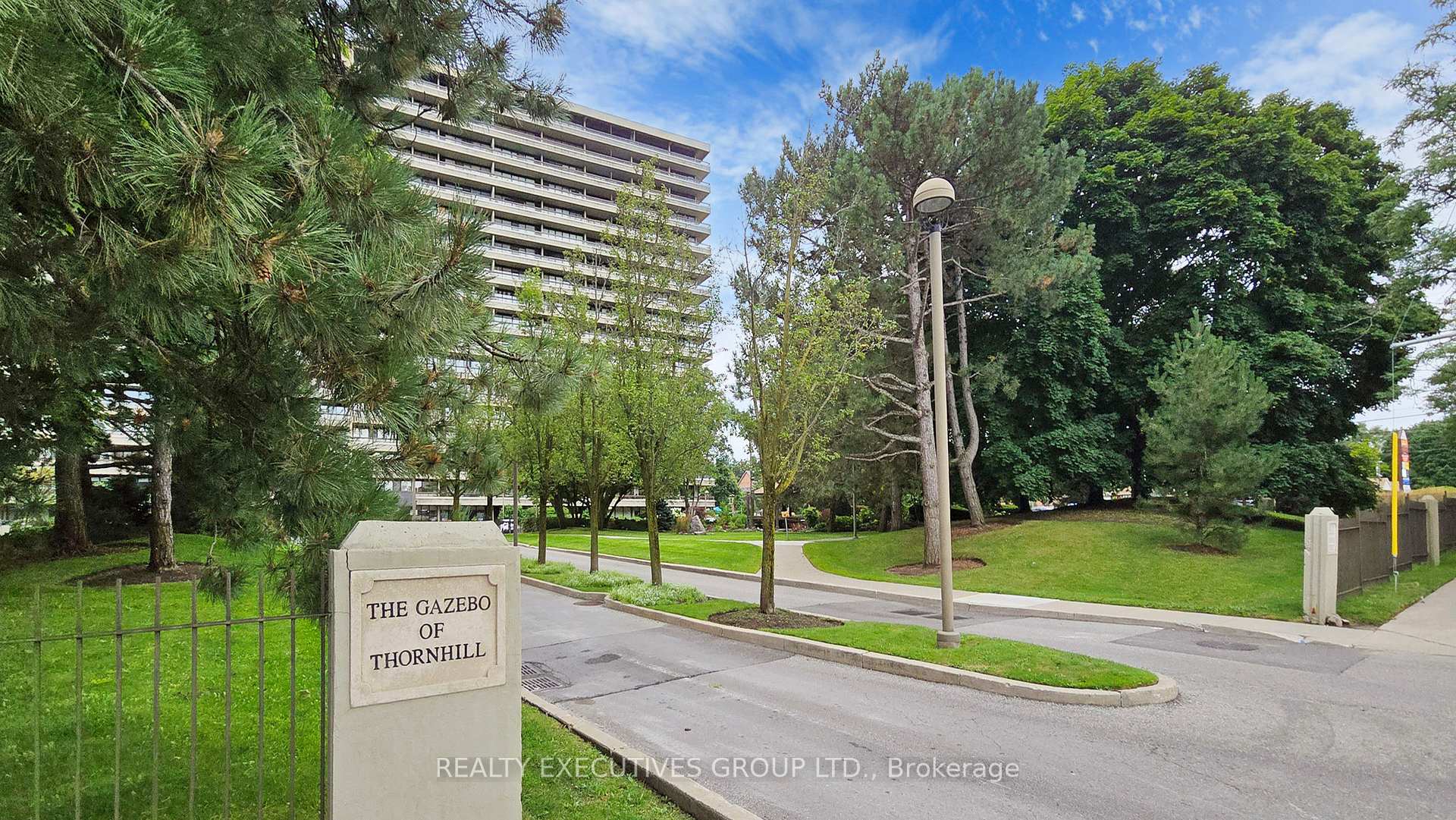 Photo 1 of Unit 1502, 8111 Yonge Street, Markham, Royal Orchard — HOMEH