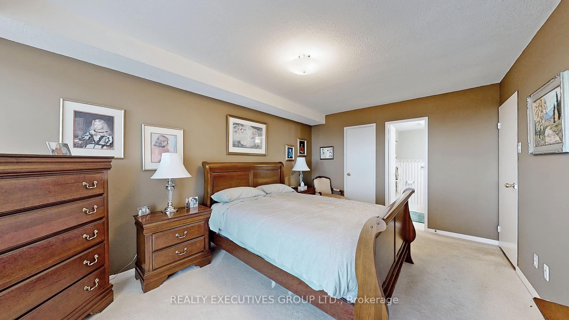 Photo 18 of Unit 1502, 8111 Yonge Street, Markham, Royal Orchard — HOMEH