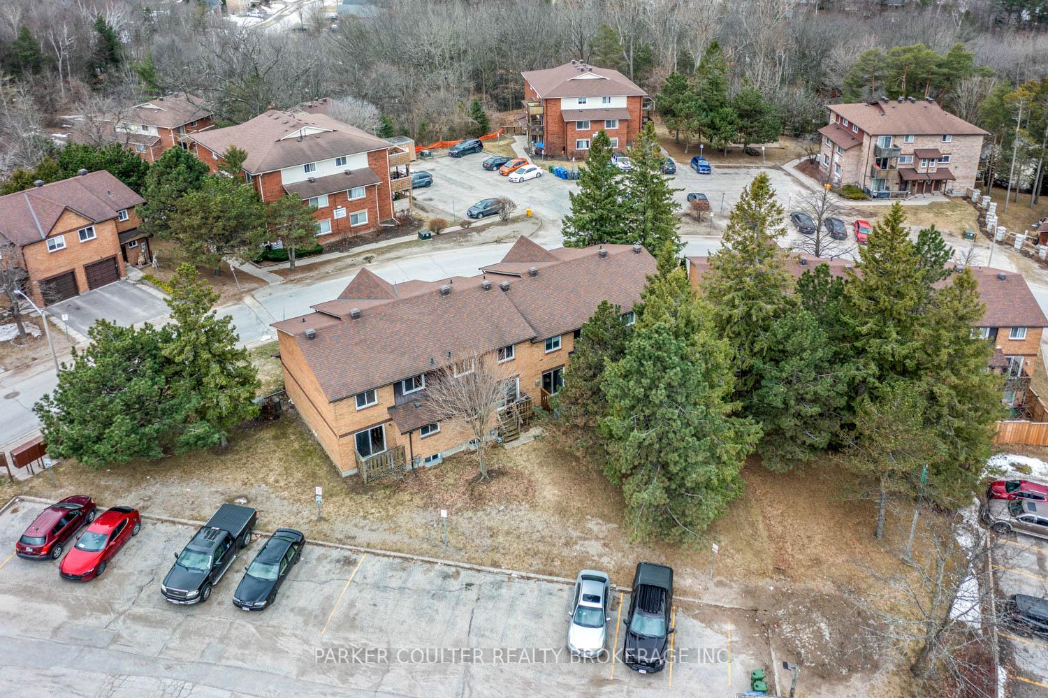 Photo 4 of 36 Loggers Run, Barrie, Ardagh — HOMEH