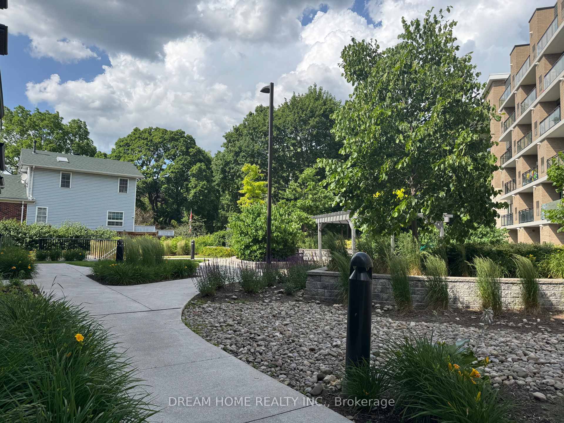Photo 19 of Unit A1, 3 Falaise Road, Scarborough, West Hill — HOMEH