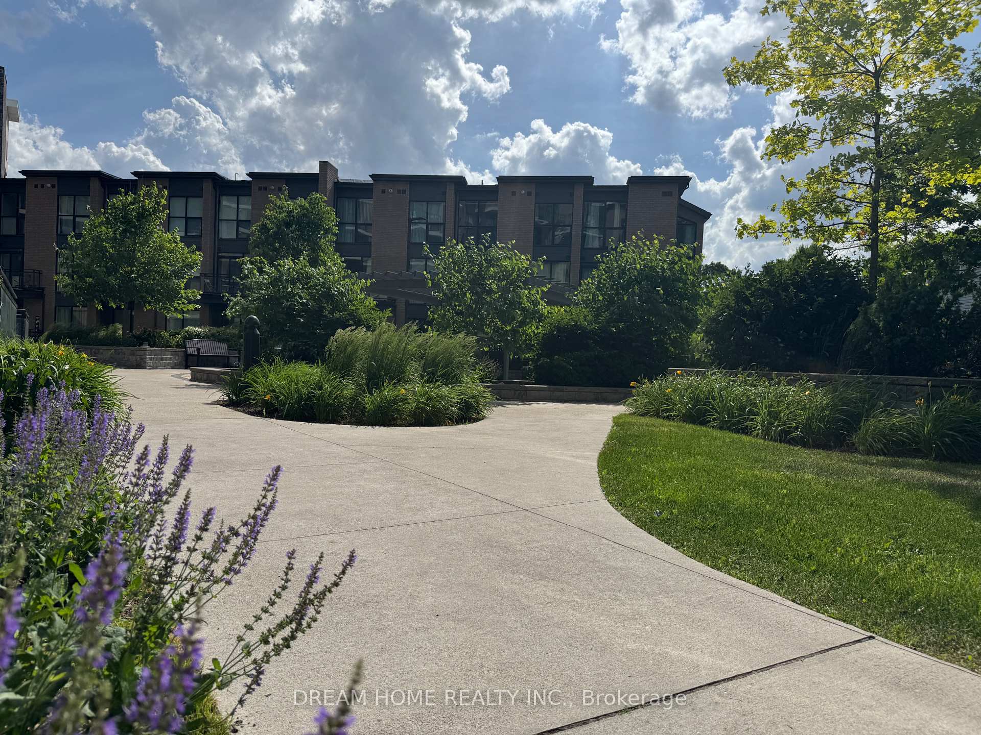 Photo 21 of Unit A1, 3 Falaise Road, Scarborough, West Hill — HOMEH
