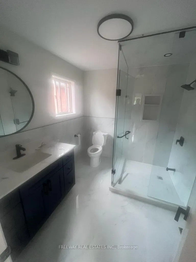 Photo 34 of 11 Ozner Court, Brampton, Fletcher's Meadow — HOMEH