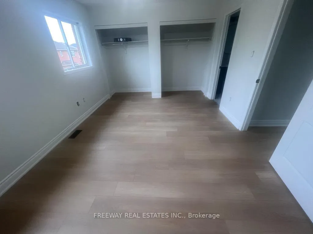 Photo 44 of 11 Ozner Court, Brampton, Fletcher's Meadow — HOMEH