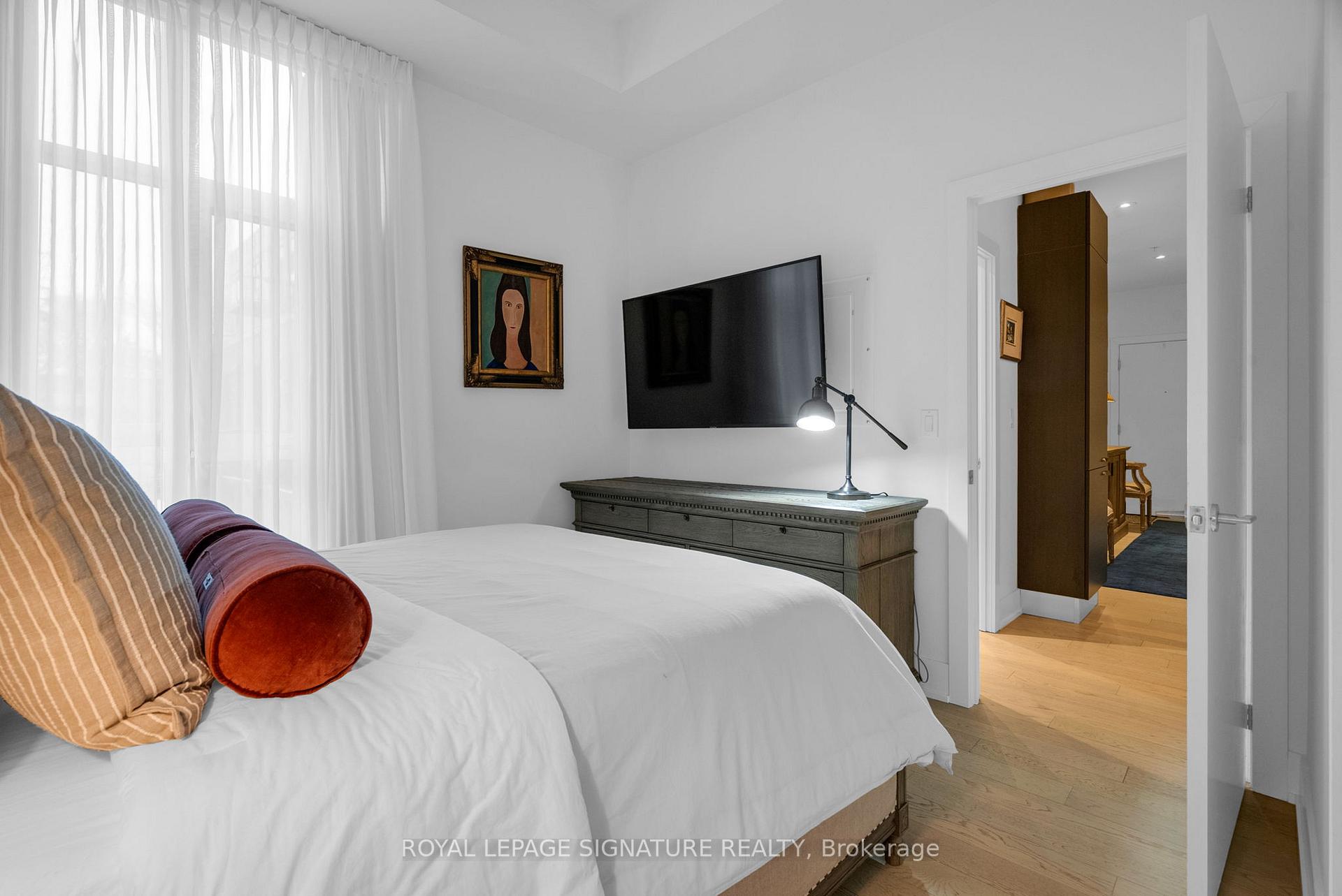 Photo 16 of Unit 206, 66 Kippendavie Avenue, Toronto, The Beaches — HOMEH