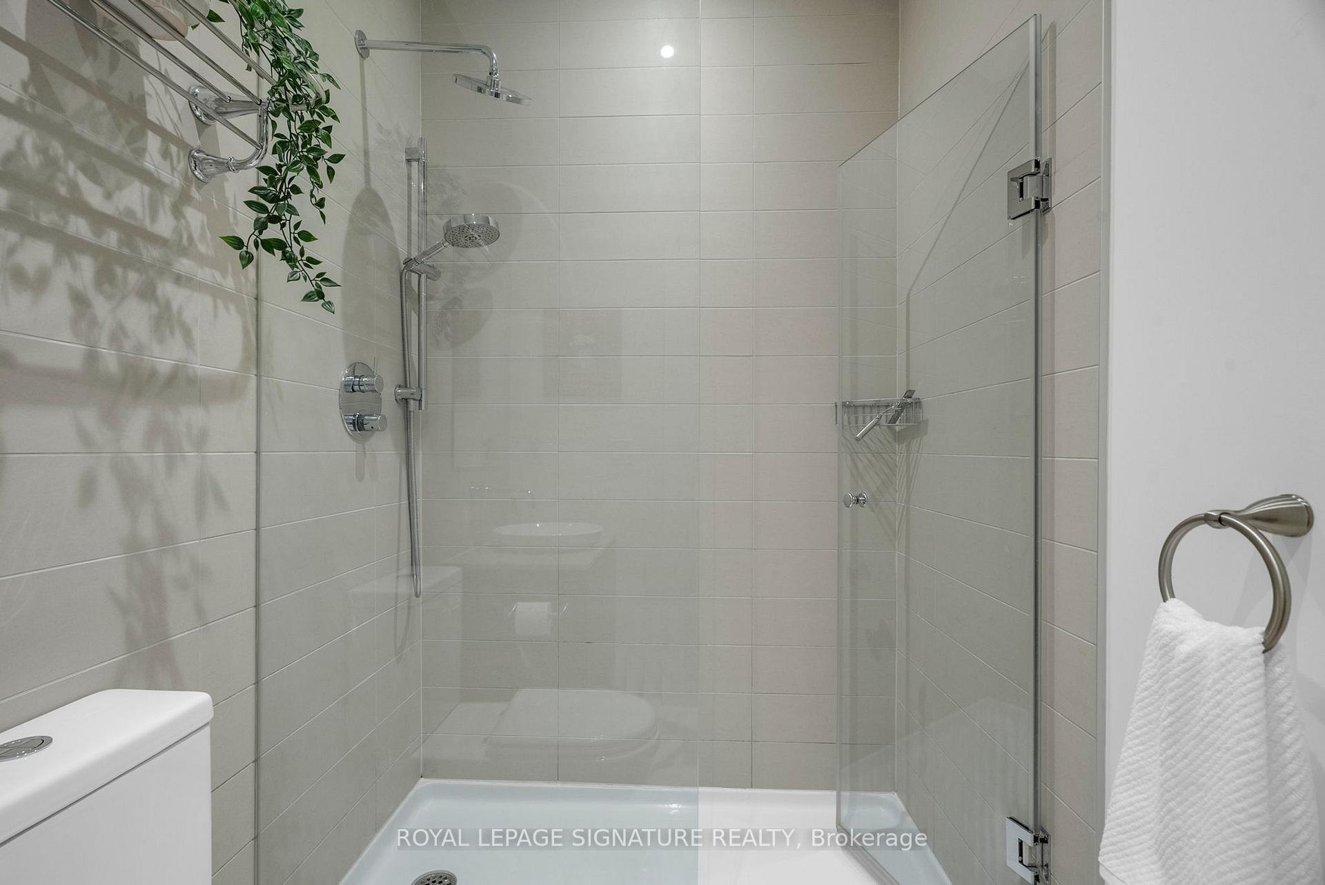 Photo 19 of Unit 206, 66 Kippendavie Avenue, Toronto, The Beaches — HOMEH