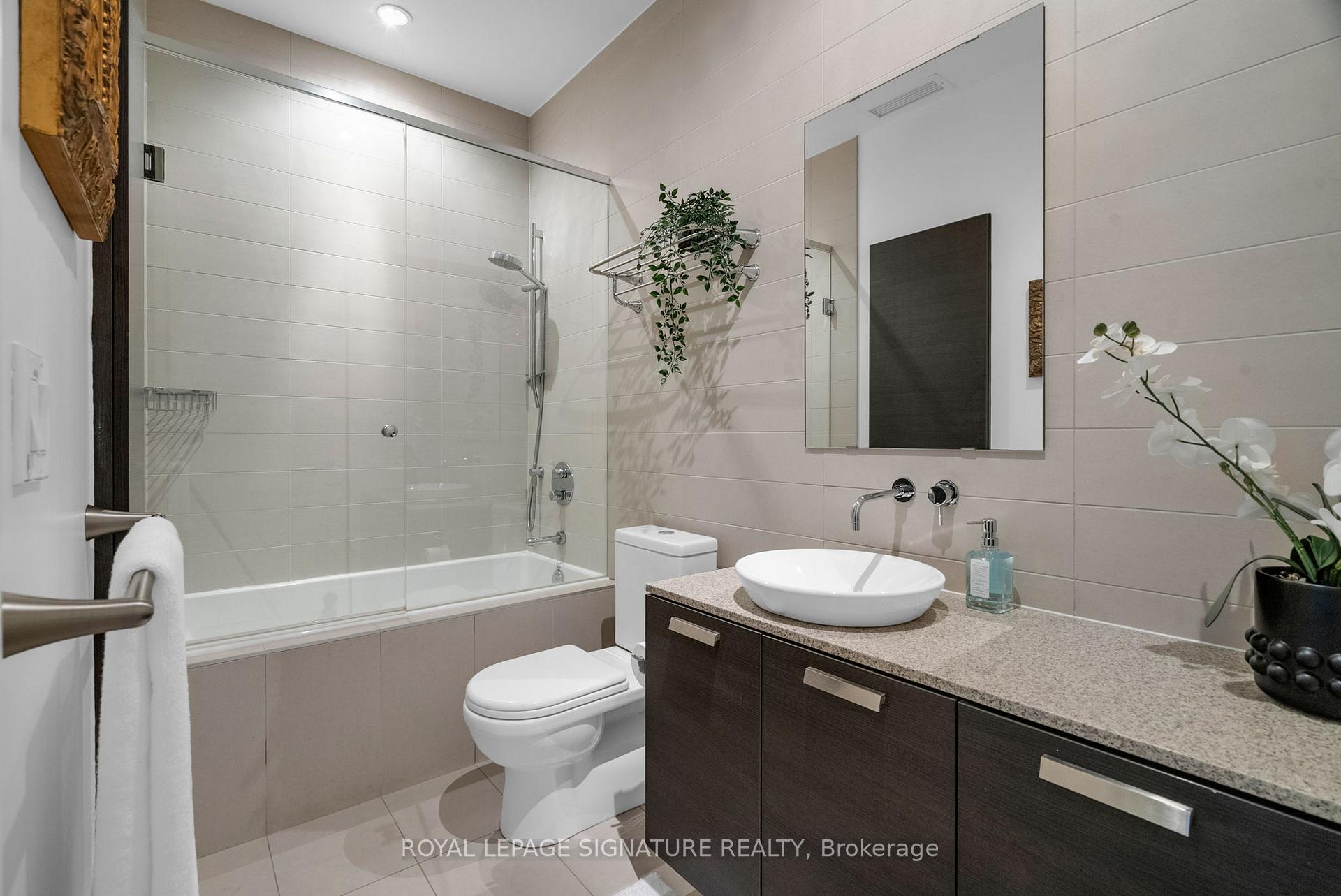Photo 26 of Unit 206, 66 Kippendavie Avenue, Toronto, The Beaches — HOMEH