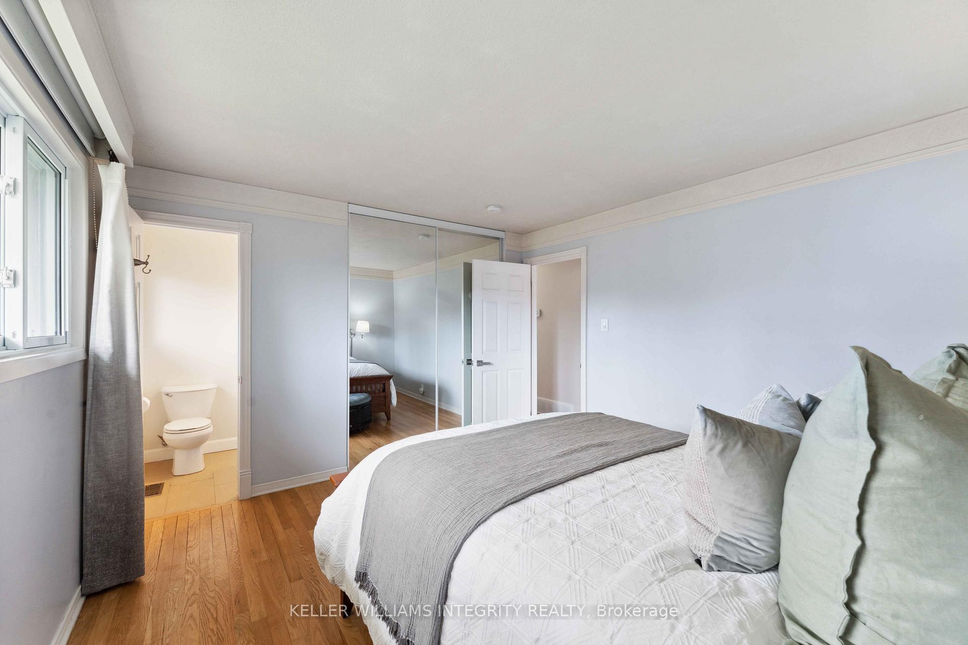 Photo 12 of 6 Whitburn Crescent, Ottawa, Crystal Beach — HOMEH