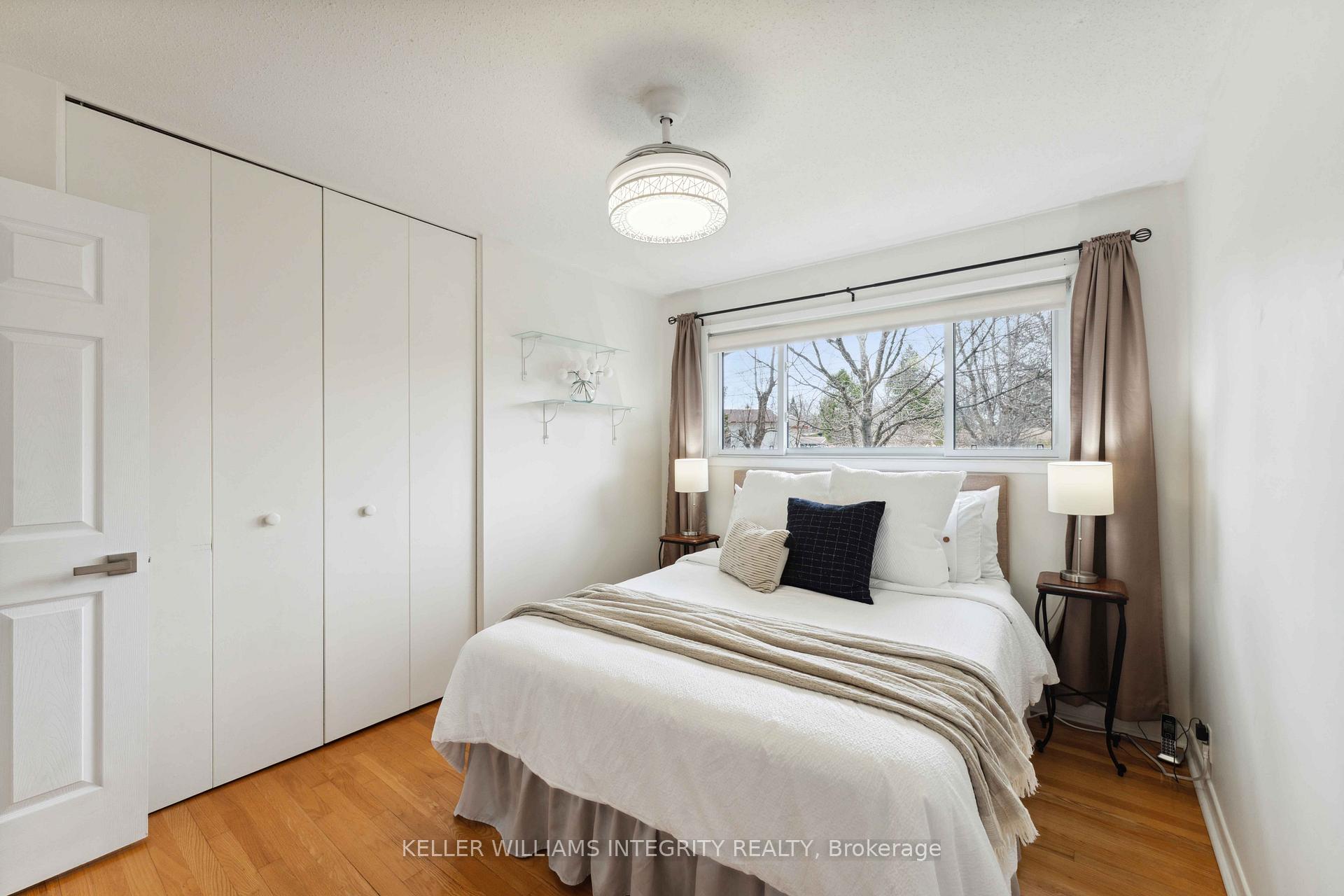 Photo 13 of 6 Whitburn Crescent, Ottawa, Crystal Beach — HOMEH