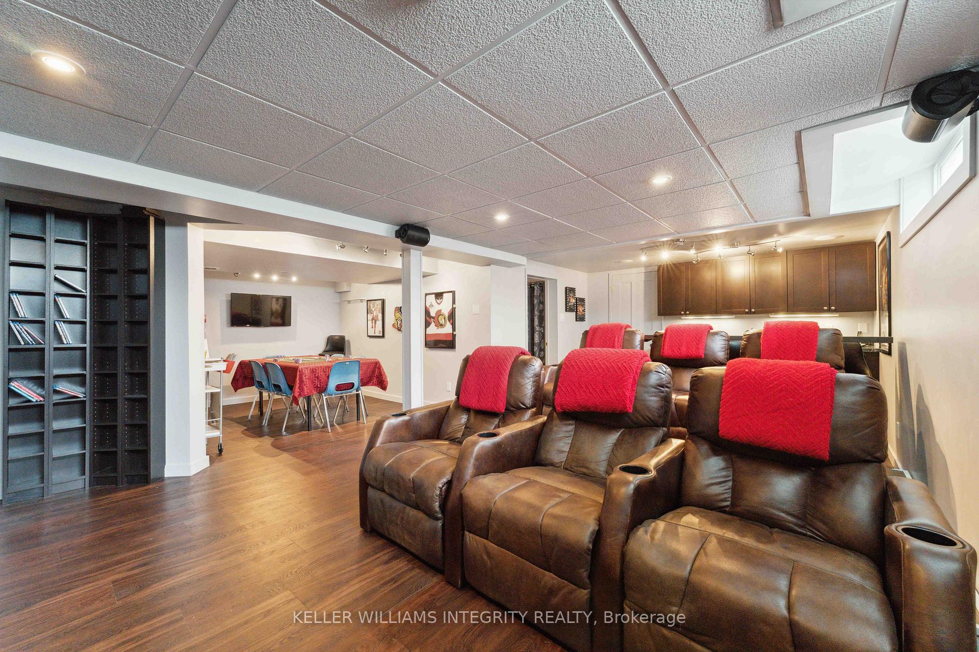 Photo 22 of 6 Whitburn Crescent, Ottawa, Crystal Beach — HOMEH