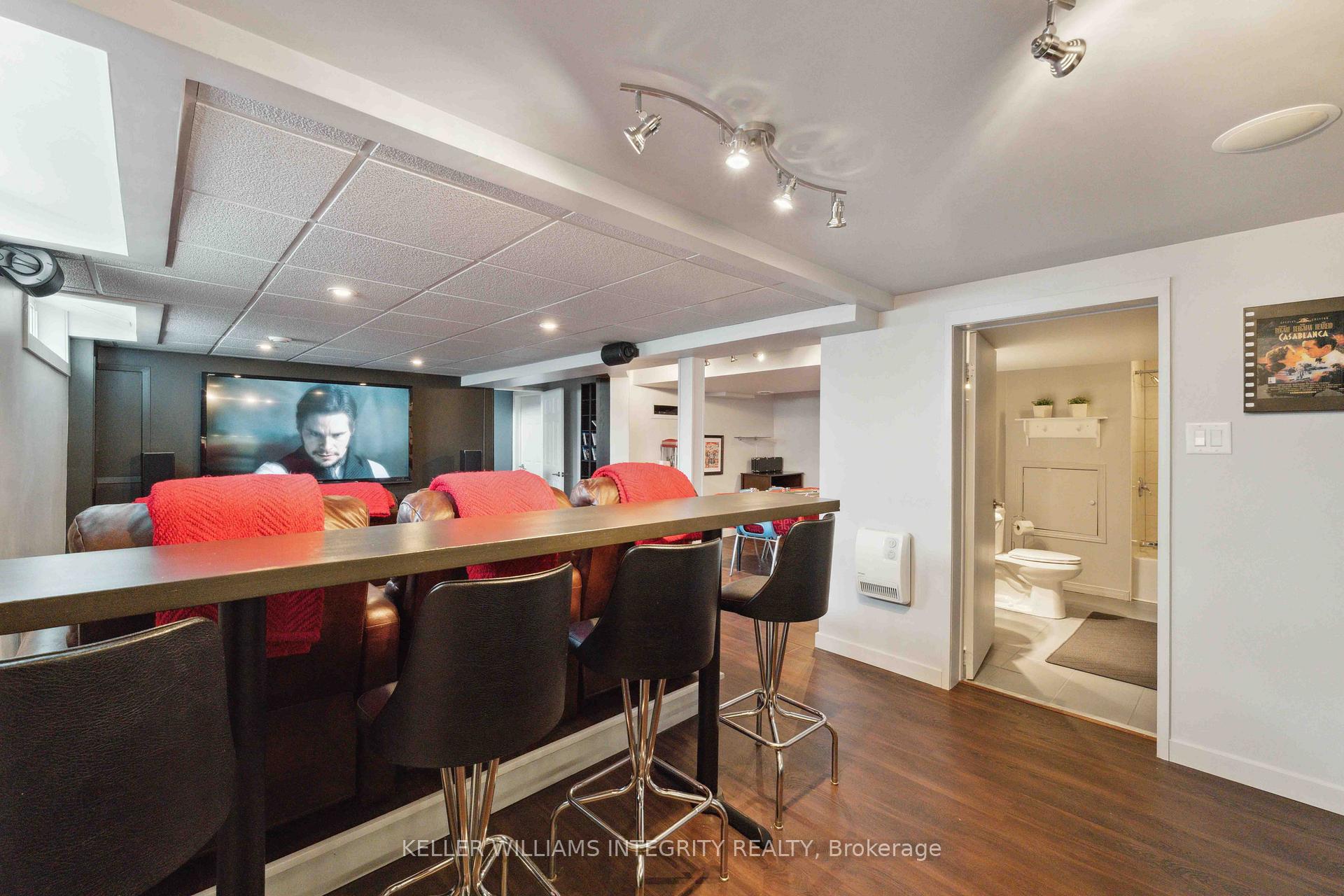 Photo 27 of 6 Whitburn Crescent, Ottawa, Crystal Beach — HOMEH
