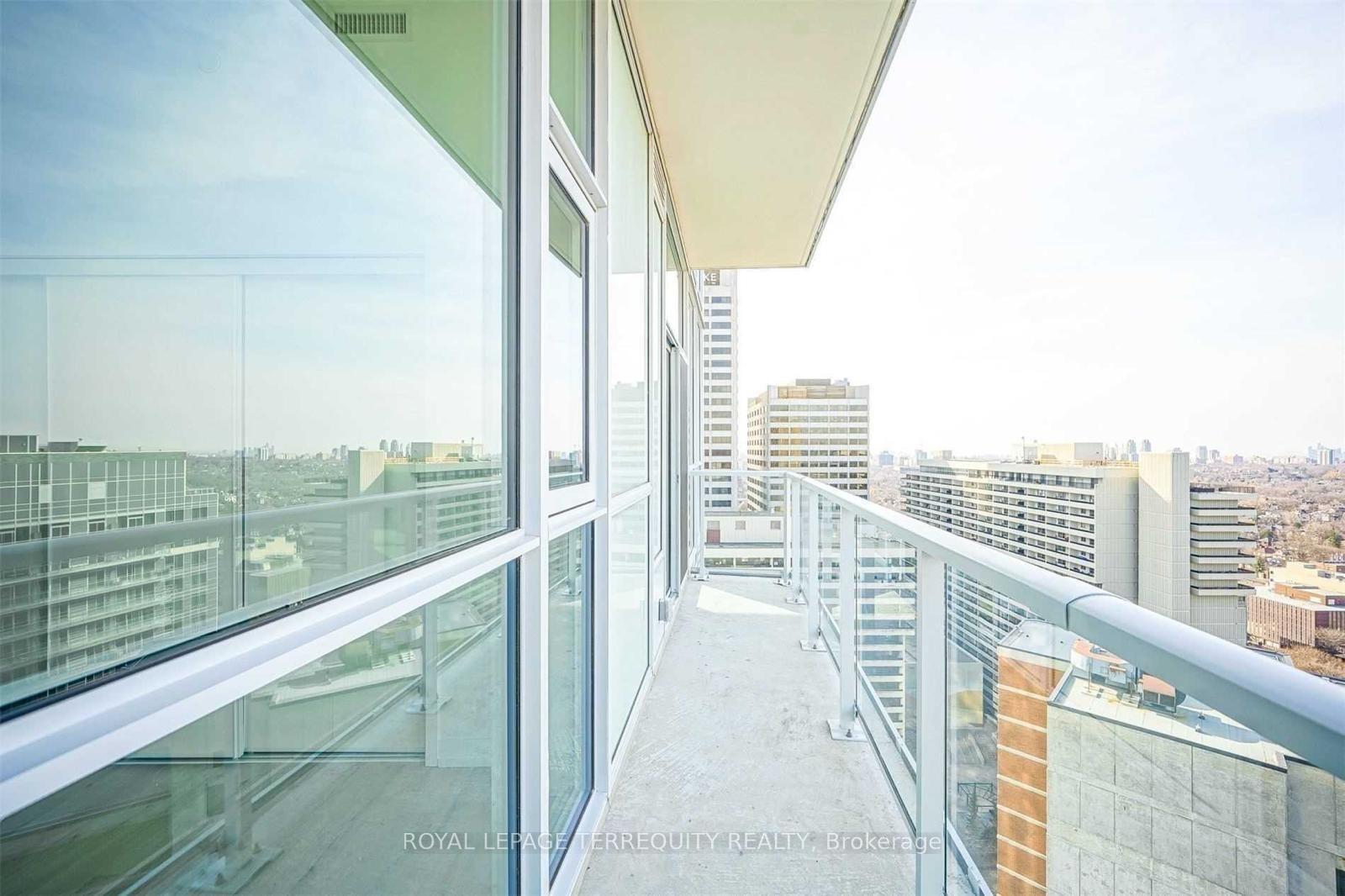 Photo 17 of Unit 1710, 33 Helendale Avenue, Toronto, Yonge-Eglinton — HOMEH