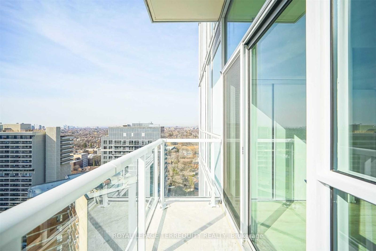 Photo 18 of Unit 1710, 33 Helendale Avenue, Toronto, Yonge-Eglinton — HOMEH
