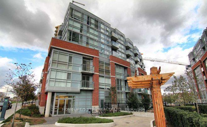 Front of Unit 318, 170 Sudbury Street