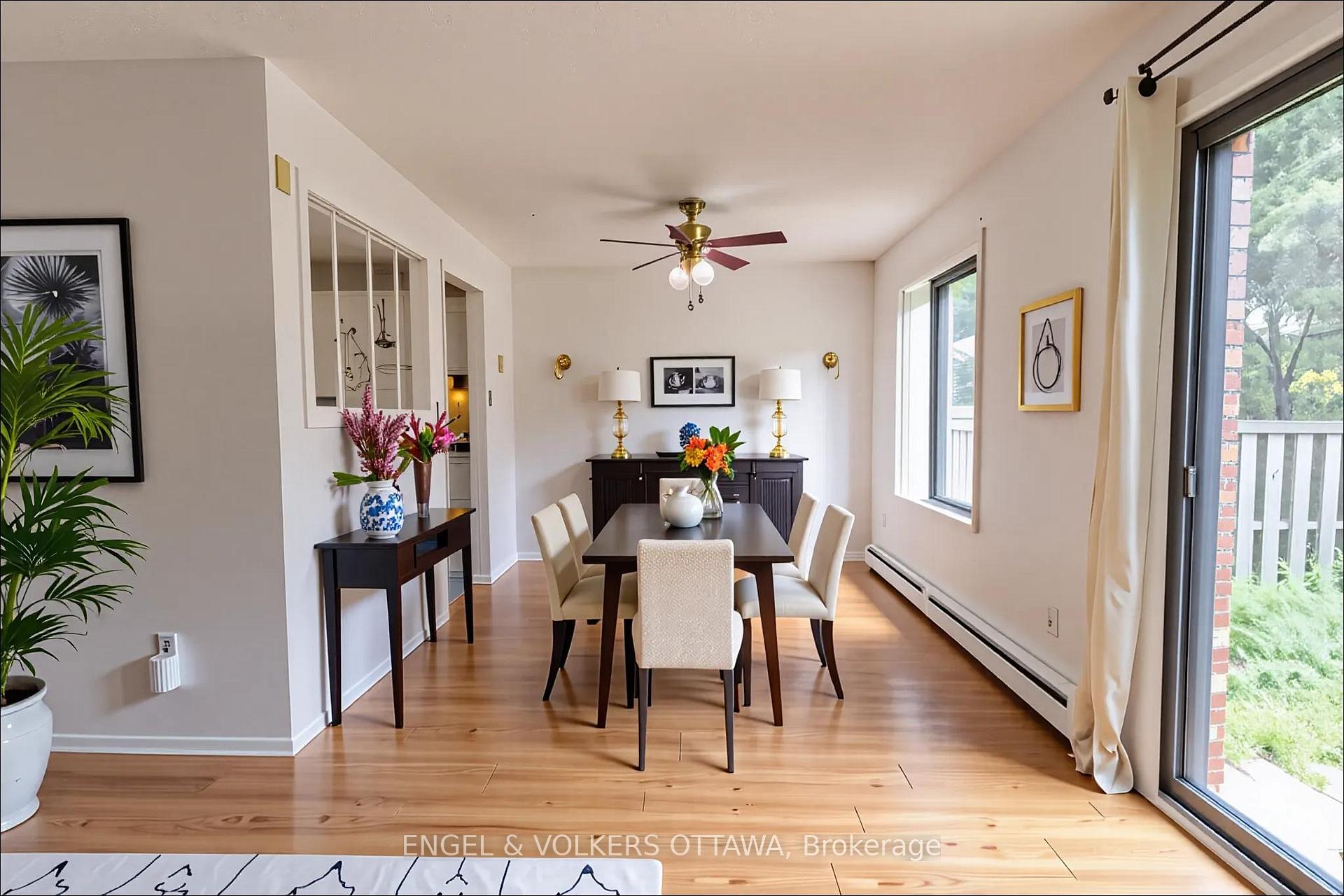 Photo 5 of Unit 32, 5 Bethune Way, Ottawa, Kanata - Beaverbrook — HOMEH