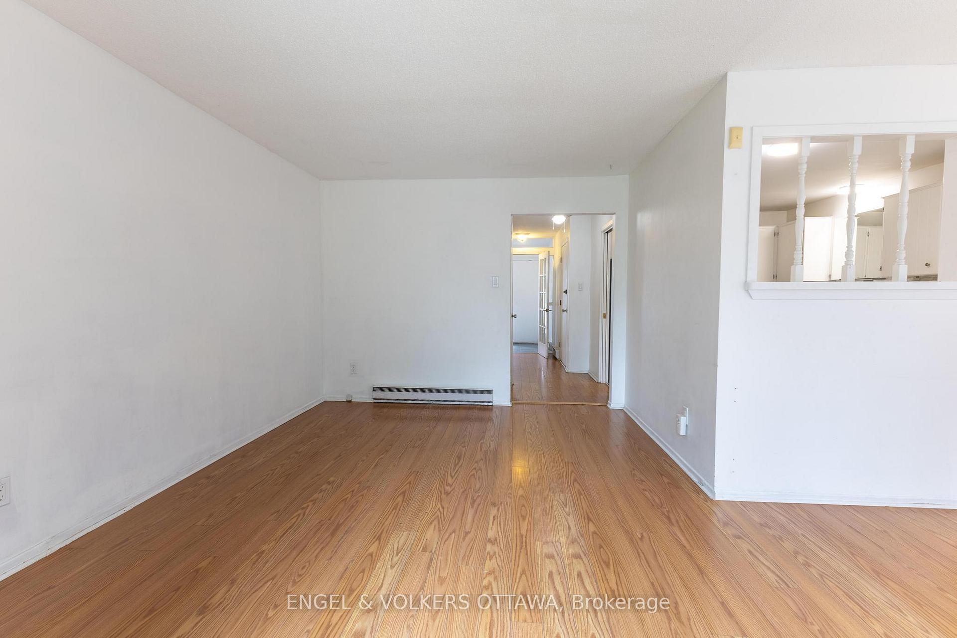 Photo 7 of Unit 32, 5 Bethune Way, Ottawa, Kanata - Beaverbrook — HOMEH