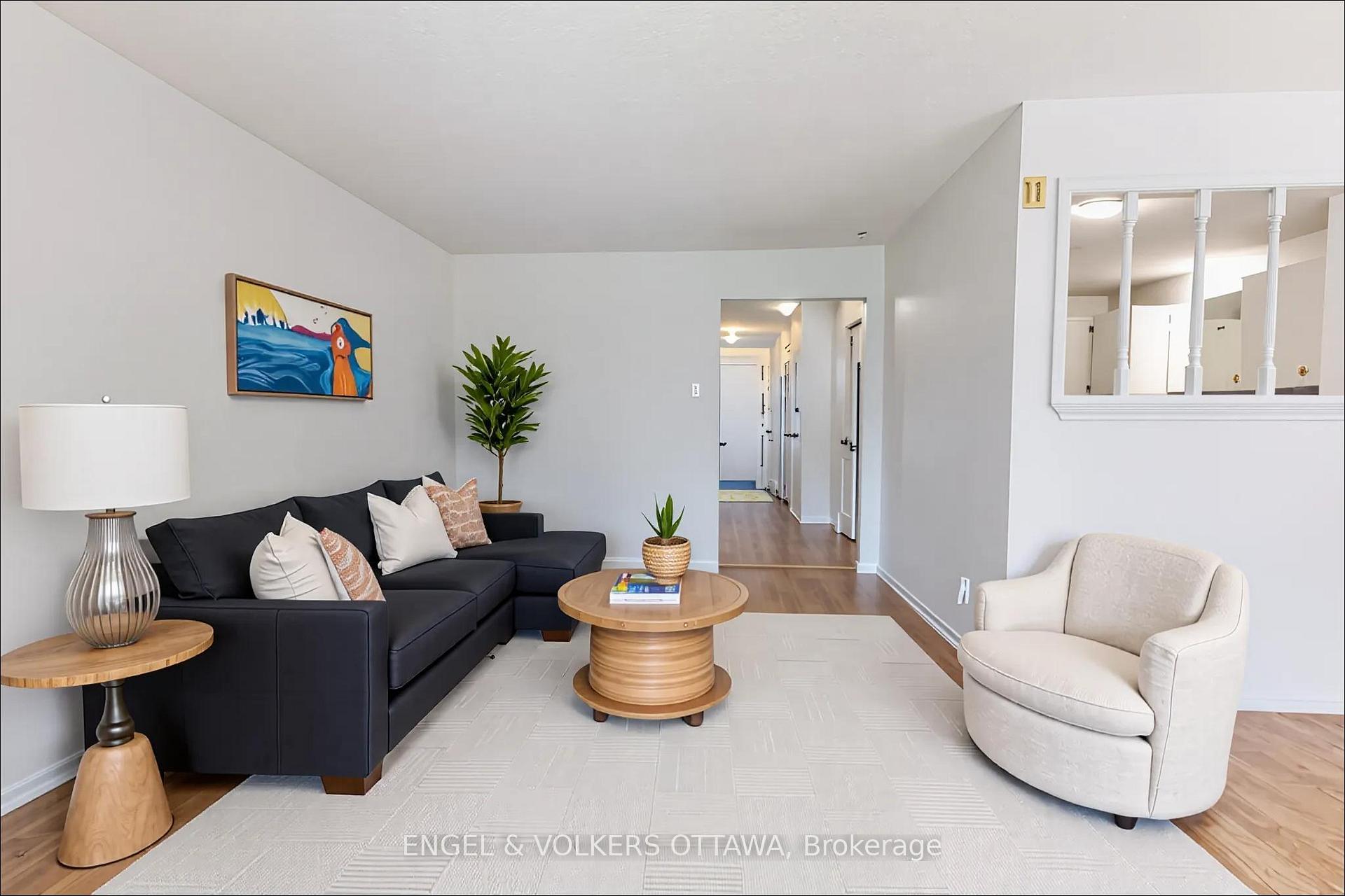 Photo 8 of Unit 32, 5 Bethune Way, Ottawa, Kanata - Beaverbrook — HOMEH