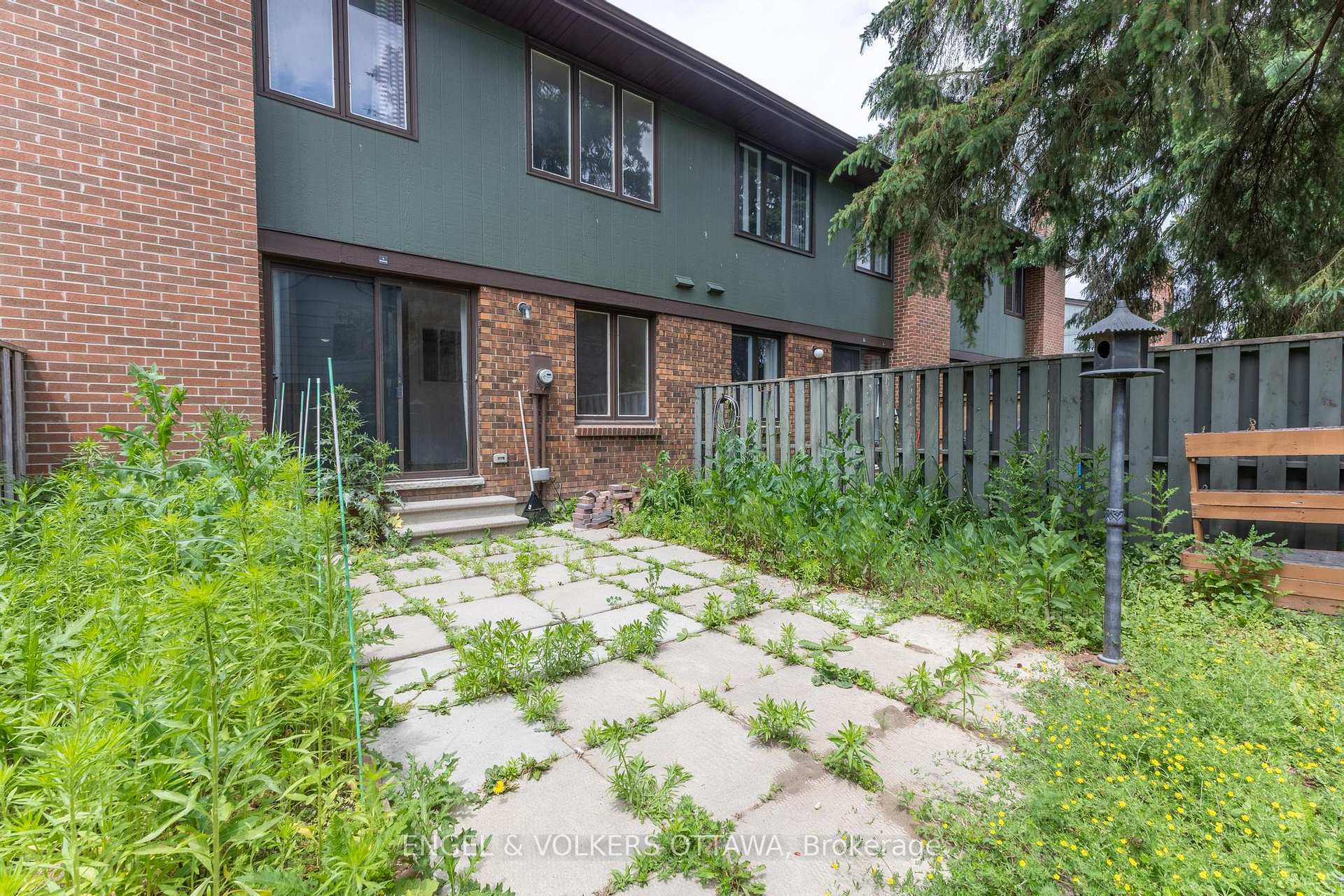Photo 27 of Unit 32, 5 Bethune Way, Ottawa, Kanata - Beaverbrook — HOMEH