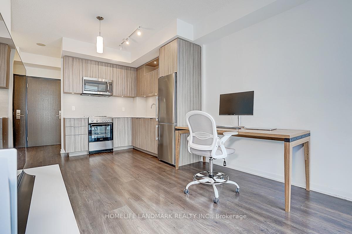 Photo 23 of Unit 806, 50 Forest Manor Road, North York, Henry Farm — HOMEH