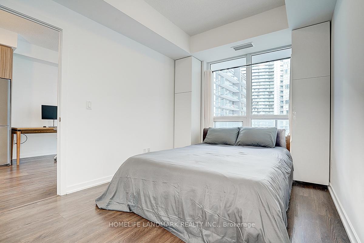 Photo 16 of Unit 806, 50 Forest Manor Road, North York, Henry Farm — HOMEH