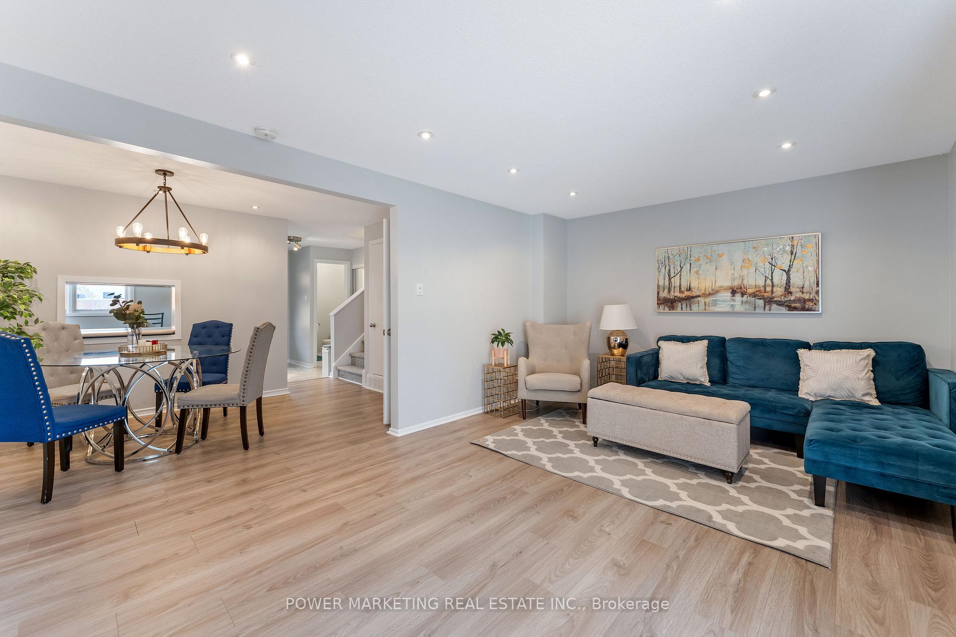 Photo 11 of Unit B, 911 Elmsmere Road, Ottawa, Beacon Hill South — HOMEH