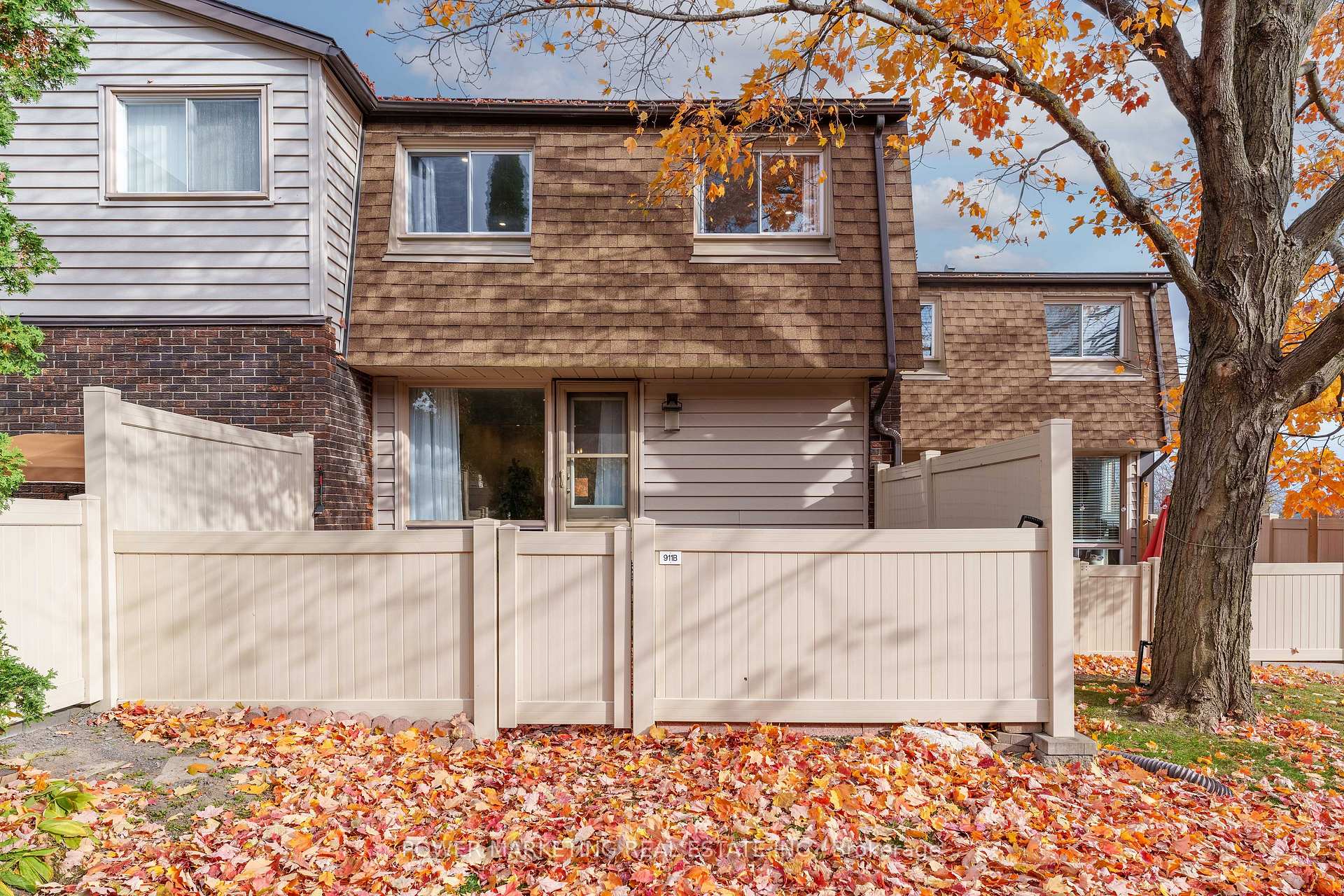 Photo 24 of Unit B, 911 Elmsmere Road, Ottawa, Beacon Hill South — HOMEH