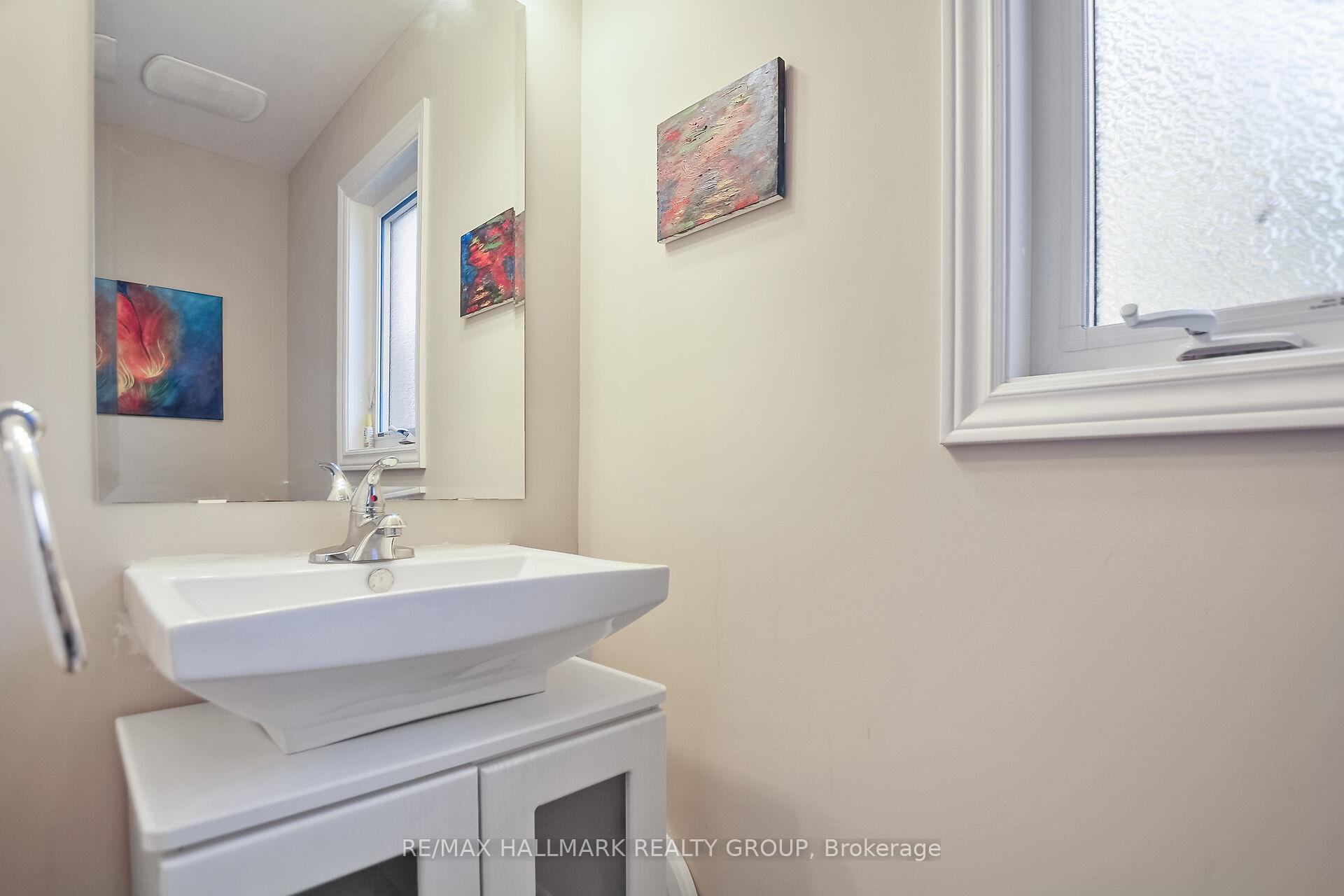 Photo 6 of 219 Mancini Way, Ottawa, Barrhaven - Strandherd — HOMEH