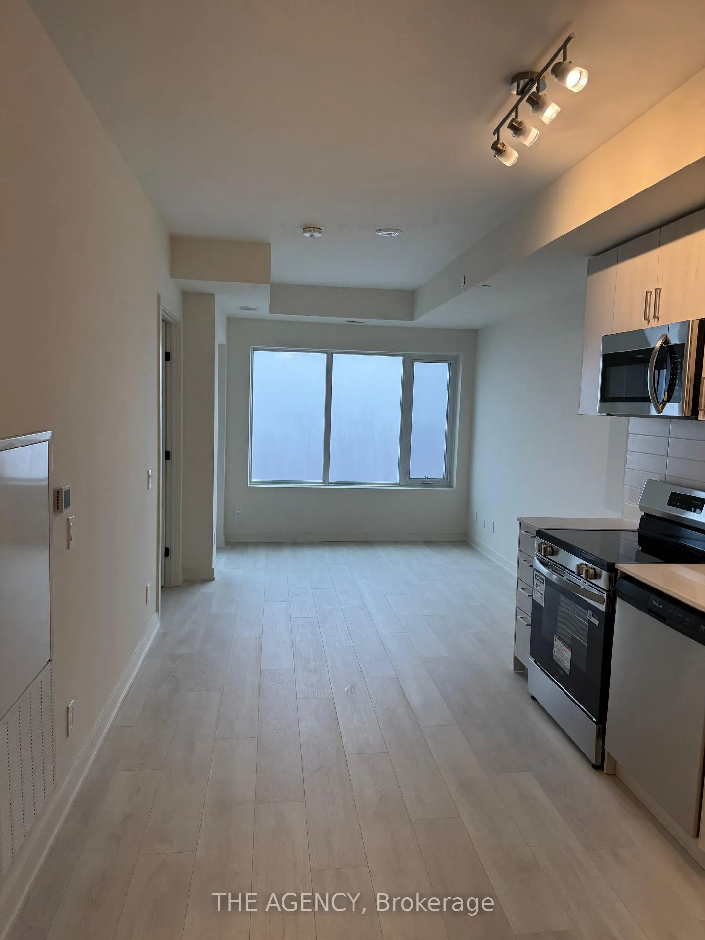 Photo 3 of Unit 606, 8020 Derry Road, Milton, Coates — HOMEH