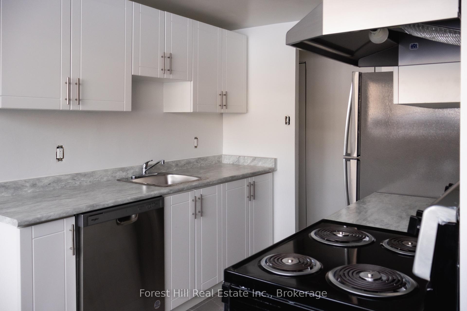 Photo 5 of Unit 102, 176 Eighth Street, Collingwood — HOMEH