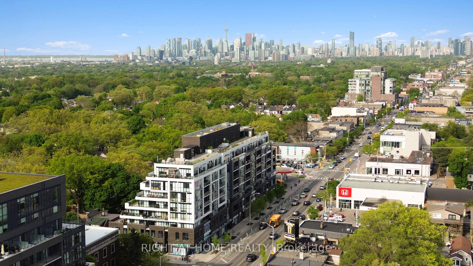 Front of Unit PH801, 2301 Danforth Avenue