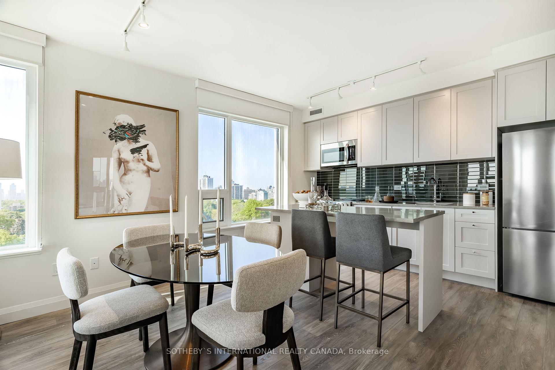 Photo 3 of Unit 1406, 71 Redpath Avenue, Toronto, Mount Pleasant West — HOMEH