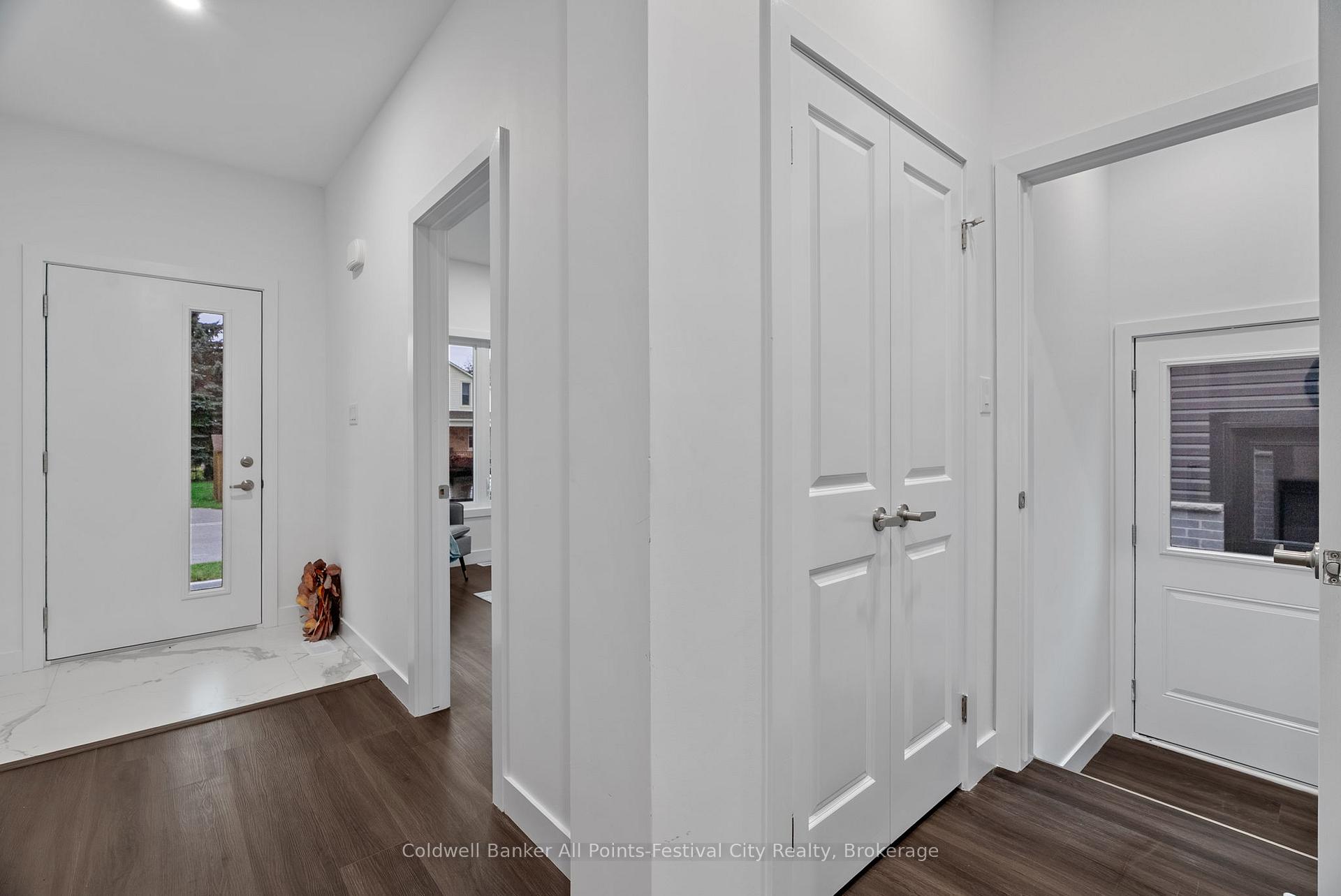 Photo 15 of 166 Park Street, Goderich, Goderich (Town) — HOMEH