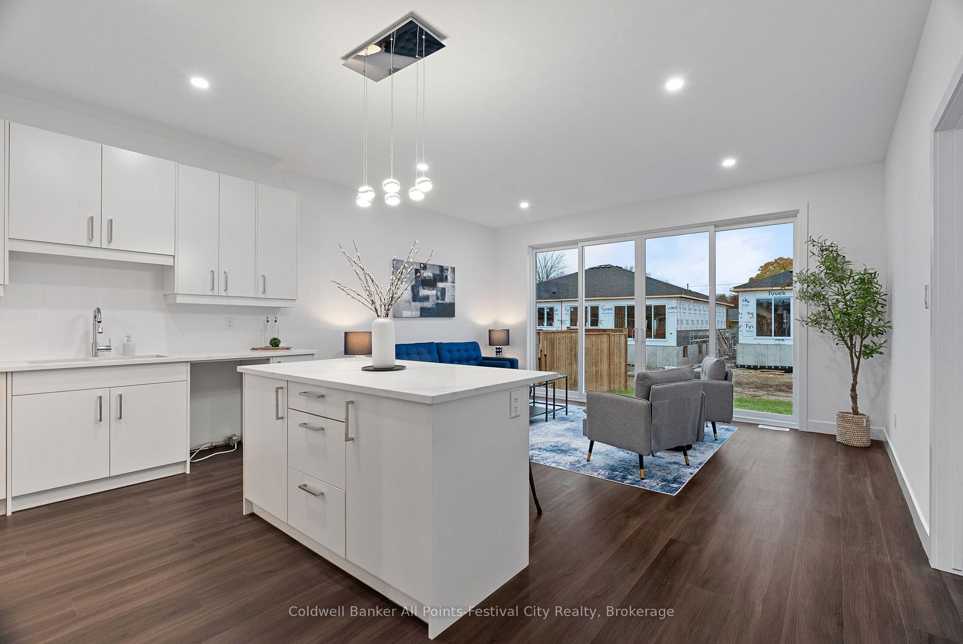 Photo 18 of 166 Park Street, Goderich, Goderich (Town) — HOMEH