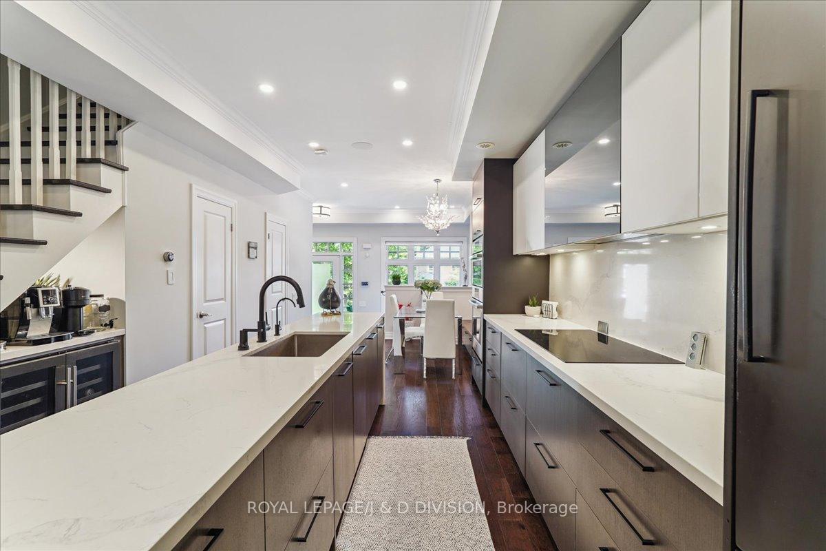 Photo 10 of 361 Roehampton Avenue, Toronto, Mount Pleasant East — HOMEH