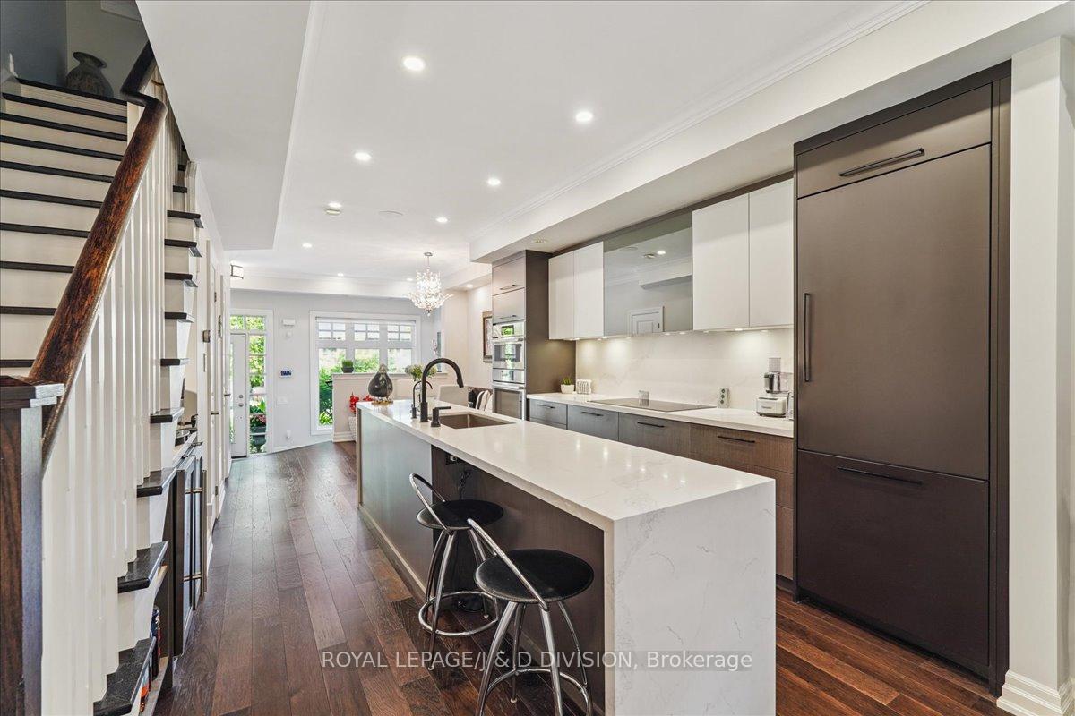 Photo 12 of 361 Roehampton Avenue, Toronto, Mount Pleasant East — HOMEH