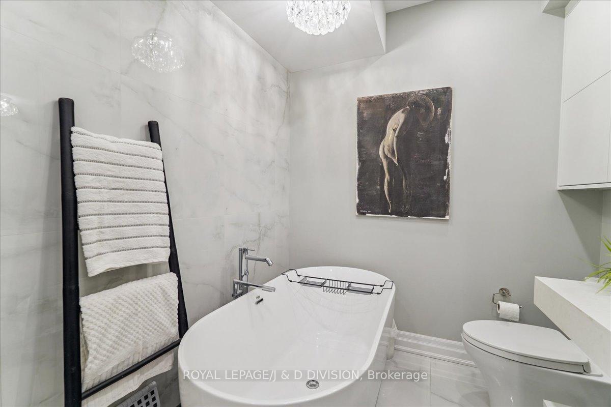 Photo 20 of 361 Roehampton Avenue, Toronto, Mount Pleasant East — HOMEH