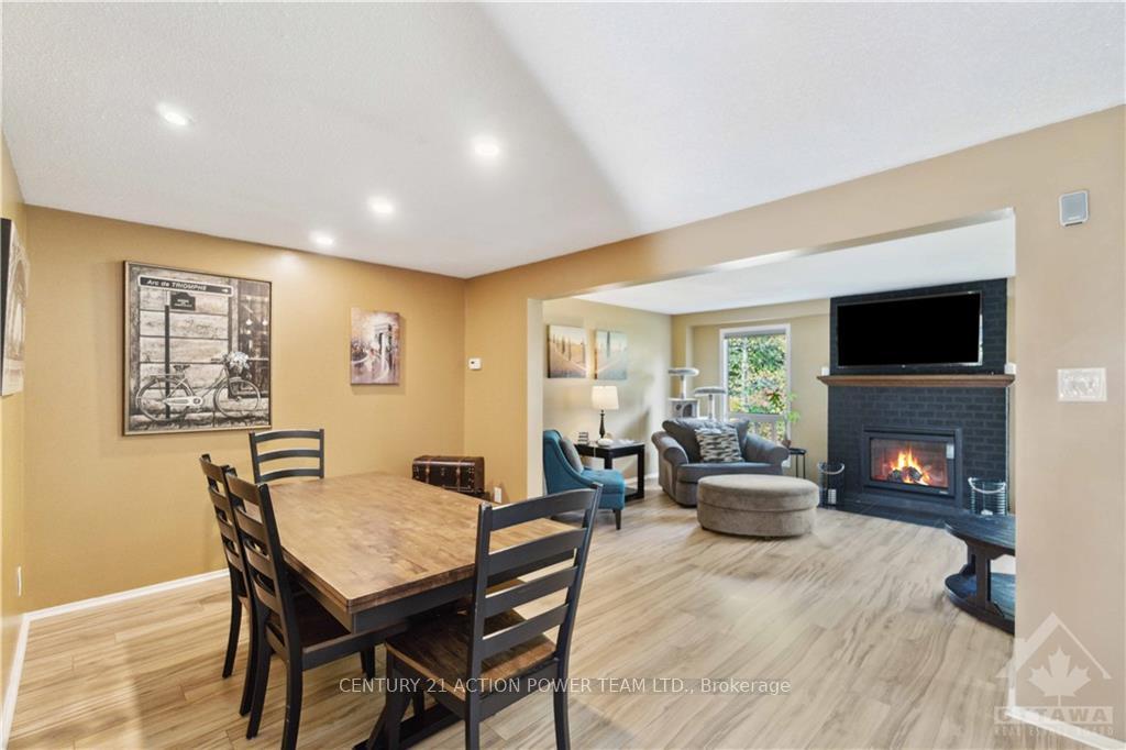 Photo 3 of 6593 Bilberry Drive, Ottawa, Convent Glen North — HOMEH