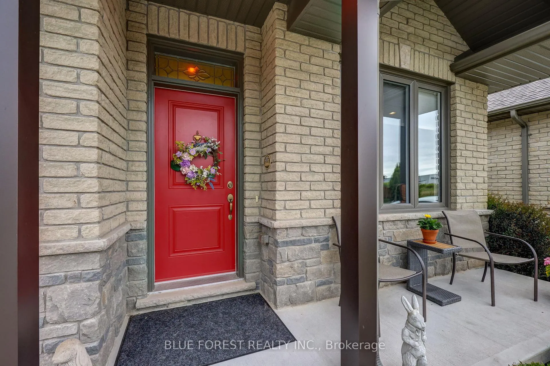 Photo 3 of Unit 81, 9 Dausett Drive, Middlesex Centre, Kilworth — HOMEH